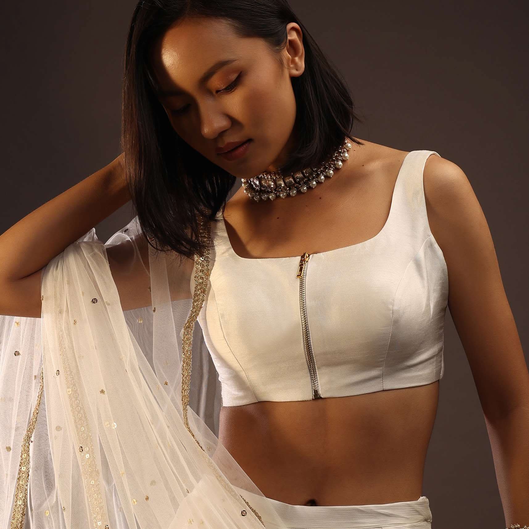 Egret White Sleeveless Blouse With A Scoop Neckline - Image 3