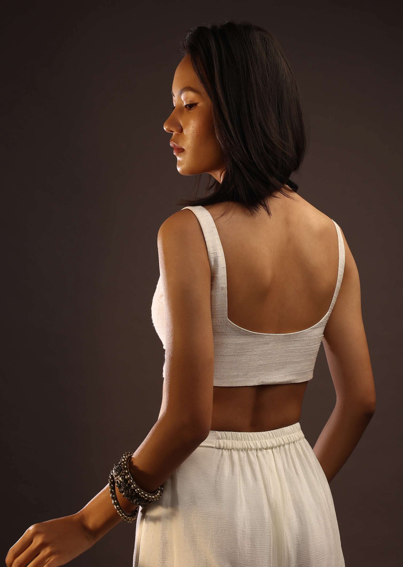 Egret White Sleeveless Blouse With A Sweetheart Neckline. Padded With A Back Hook Closure - Image 2