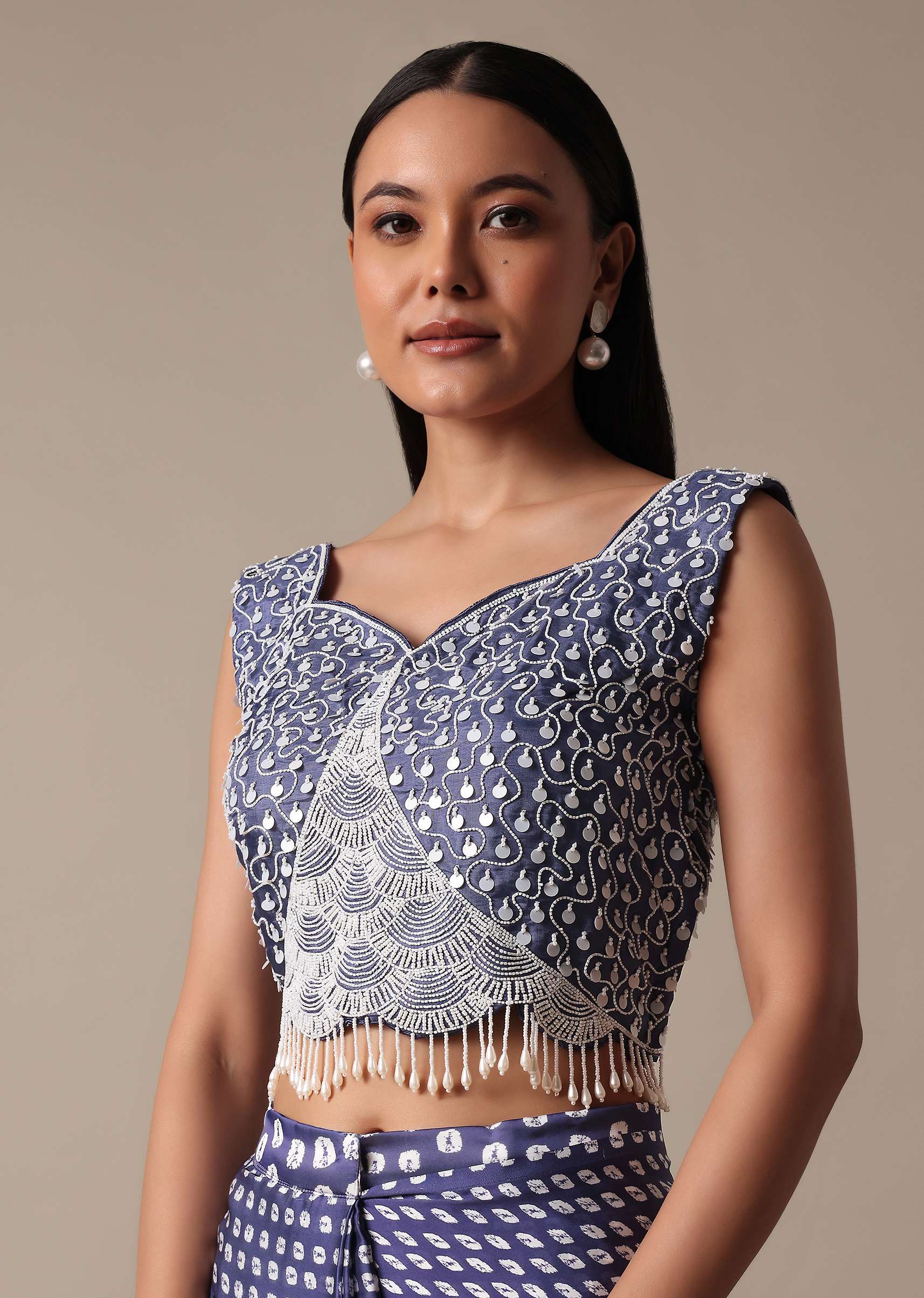 Elegant Blue Readymade Saree With Stitched Blouse - Image 6