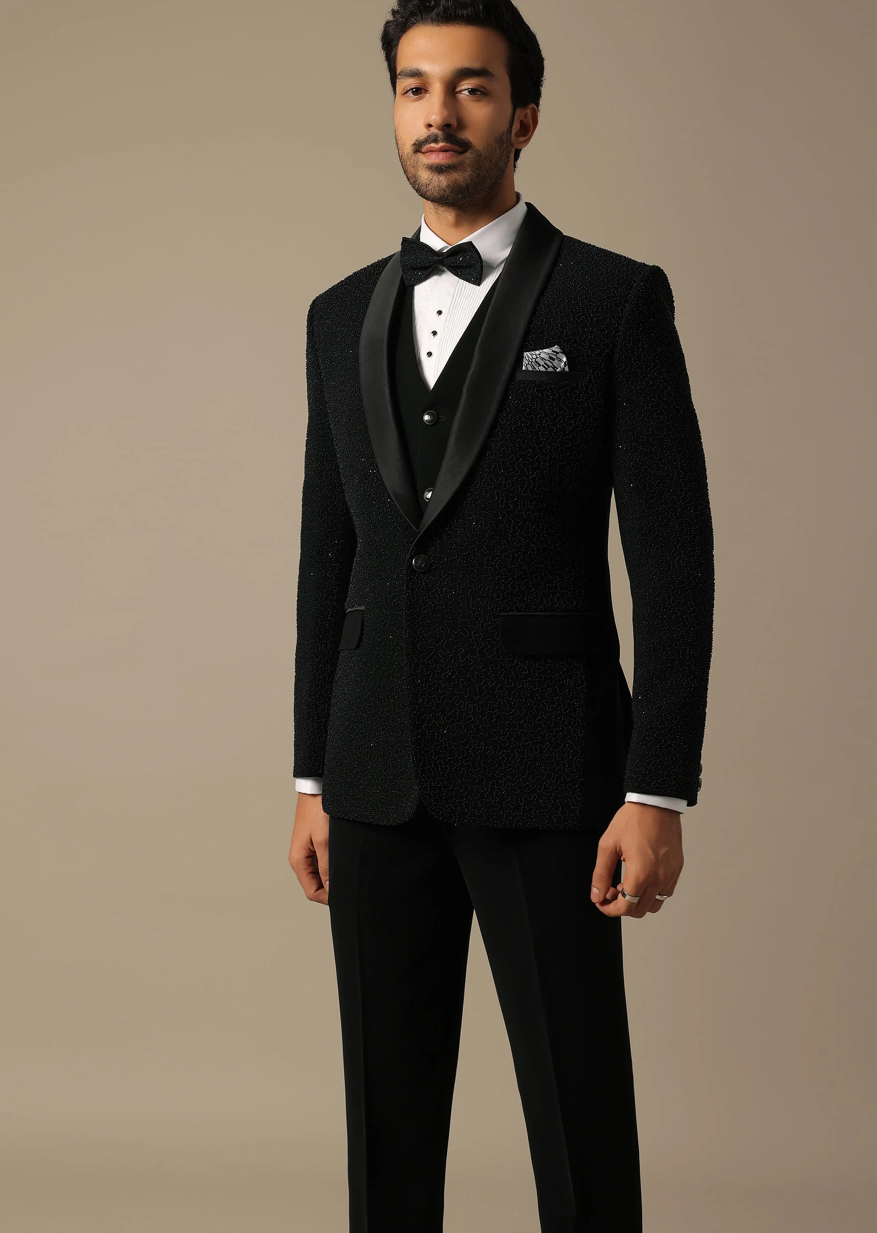 Elegant Tuxedo For Grooms - Image 6