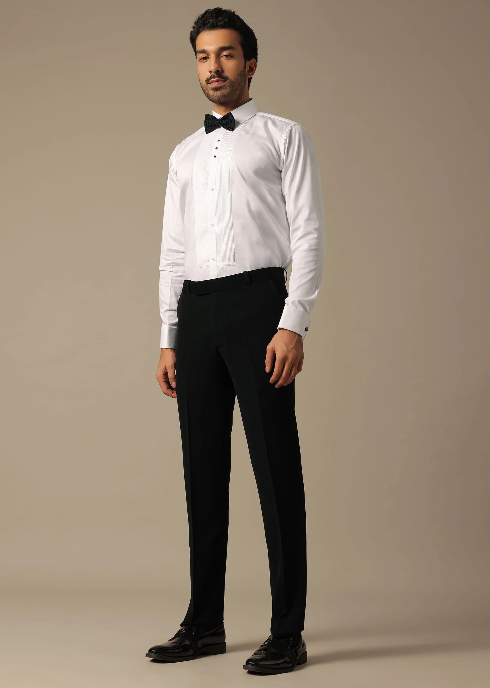Elegant Tuxedo For Grooms - Image 9