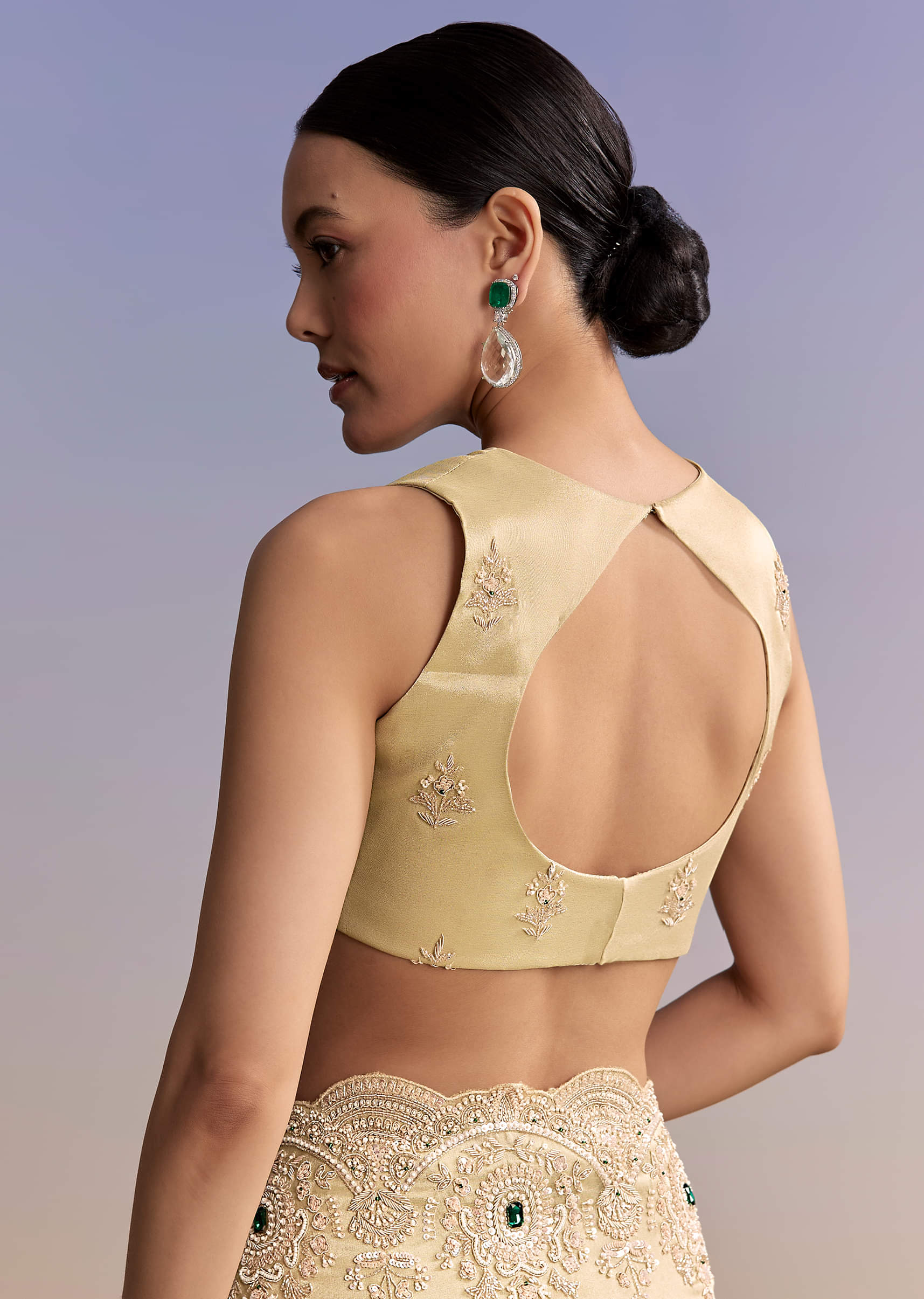 Gold Beige Tissue Saree With Heavy Embroidery - Image 8