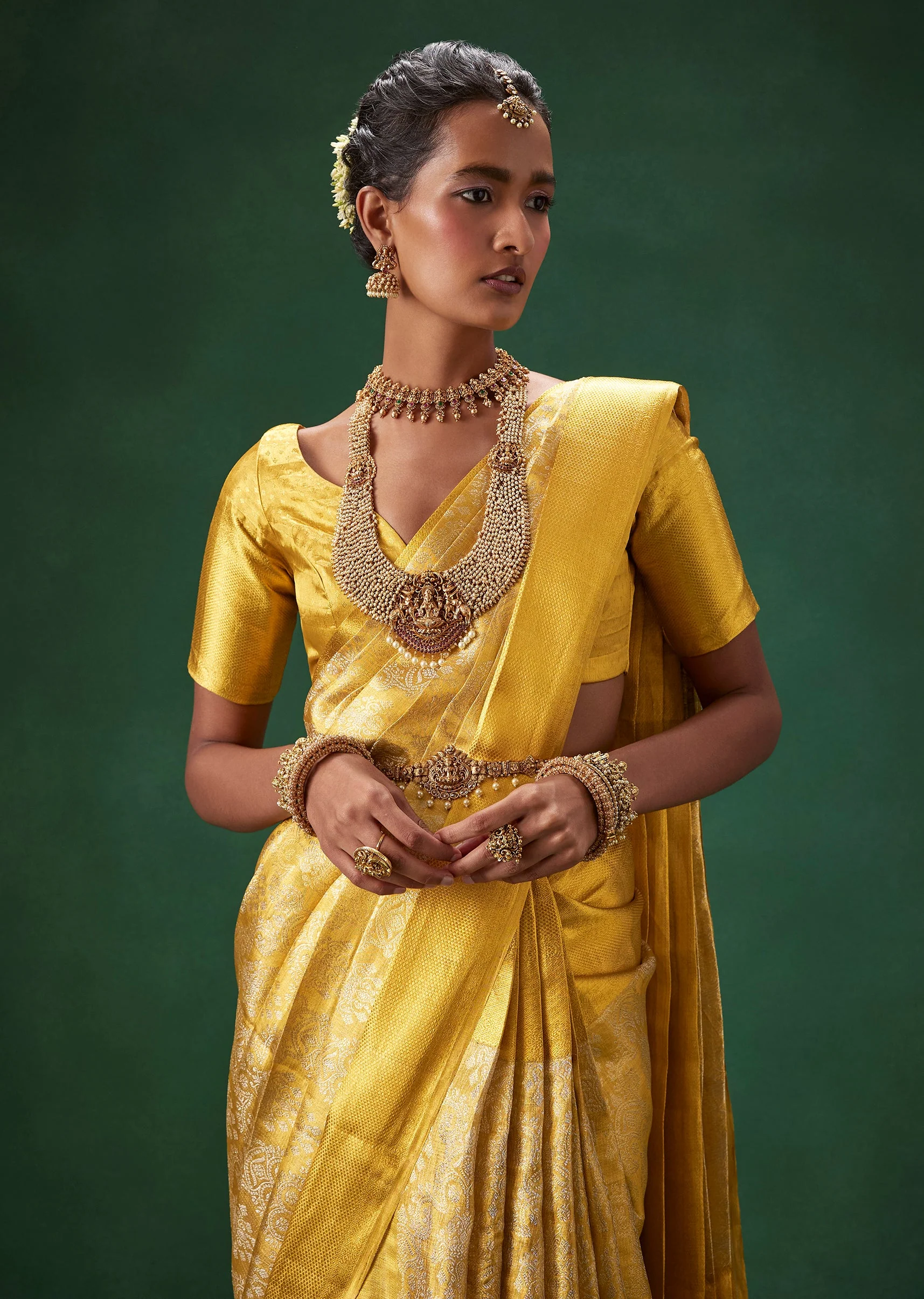 Gold Bridal Kanjivaram Saree with Brocade Unstitched Blouse - Image 6
