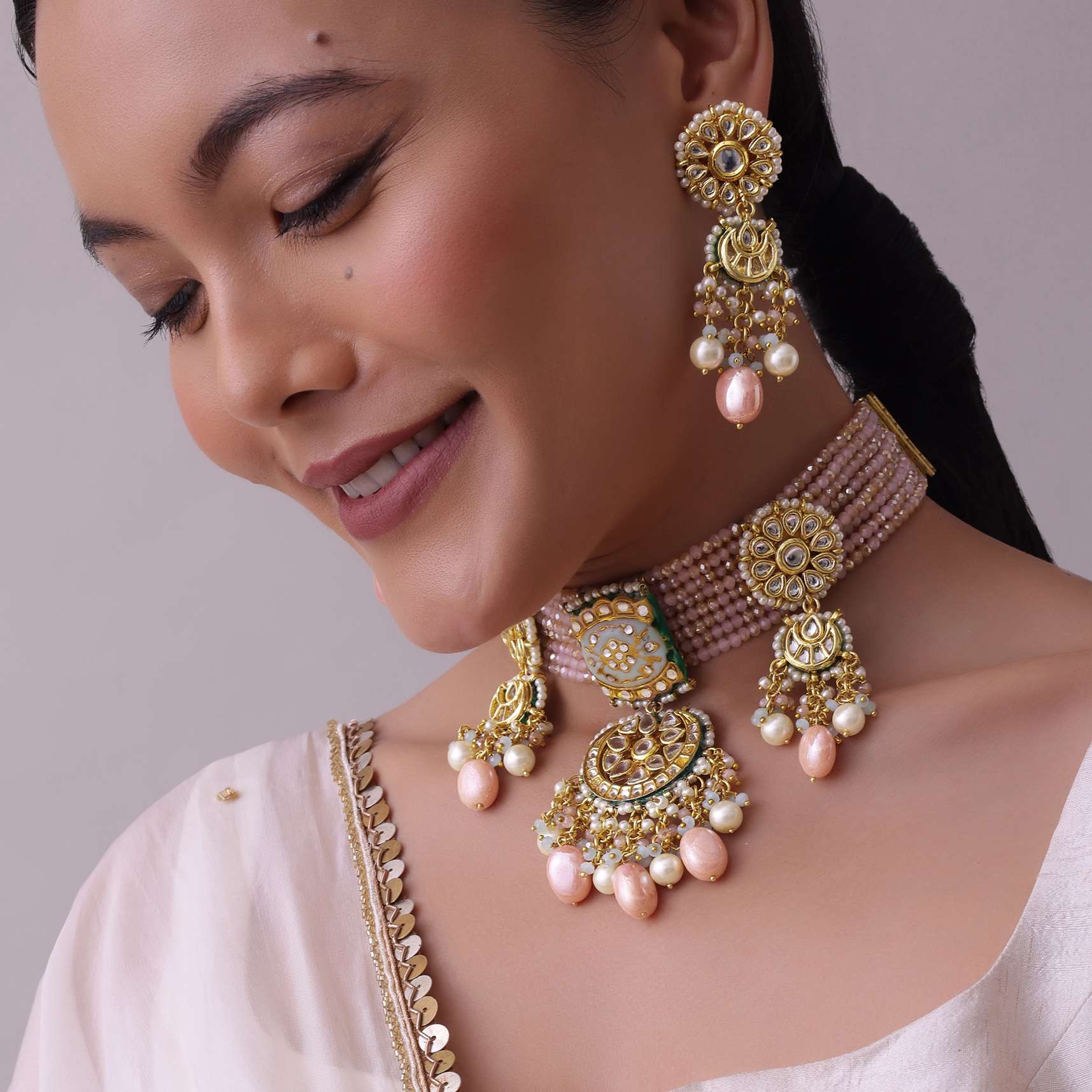 Gold-Finish Kundan Choker Necklace Set With Multicolor Meenakari Work In Mix Metal - Image 2