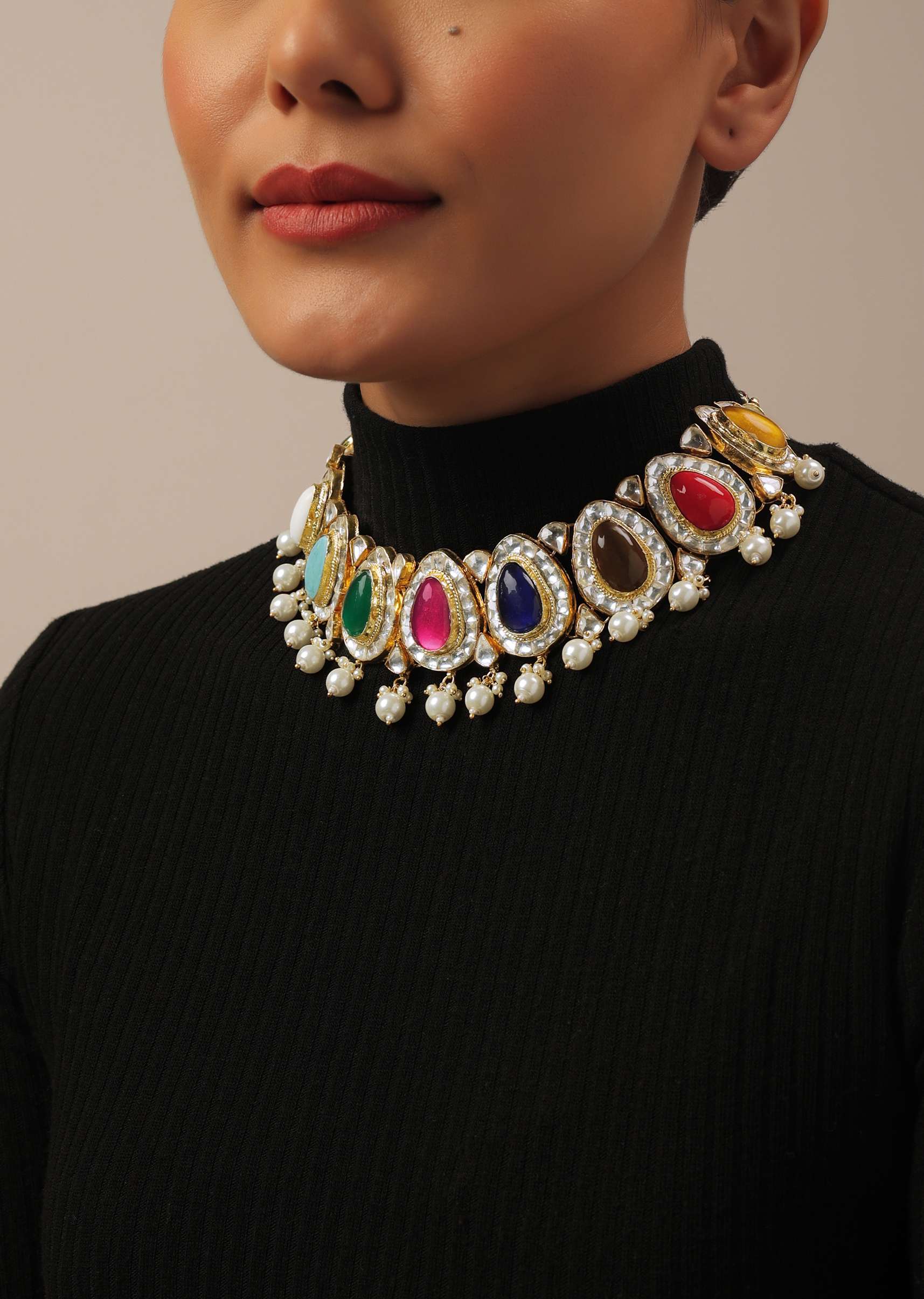 Gold Finish Navratna Kundan Polki Choker Set - Image 2