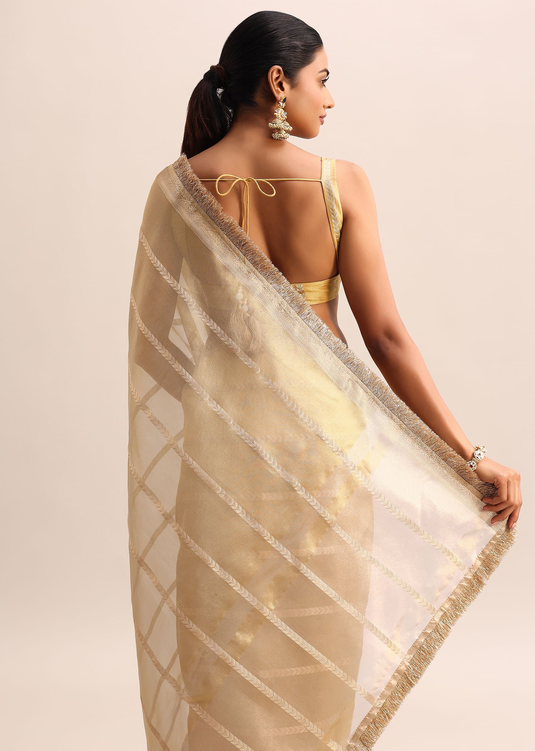Gold Silk Saree With Zari Woven Border And Zari Frill With Unstitched Blouse - Image 4