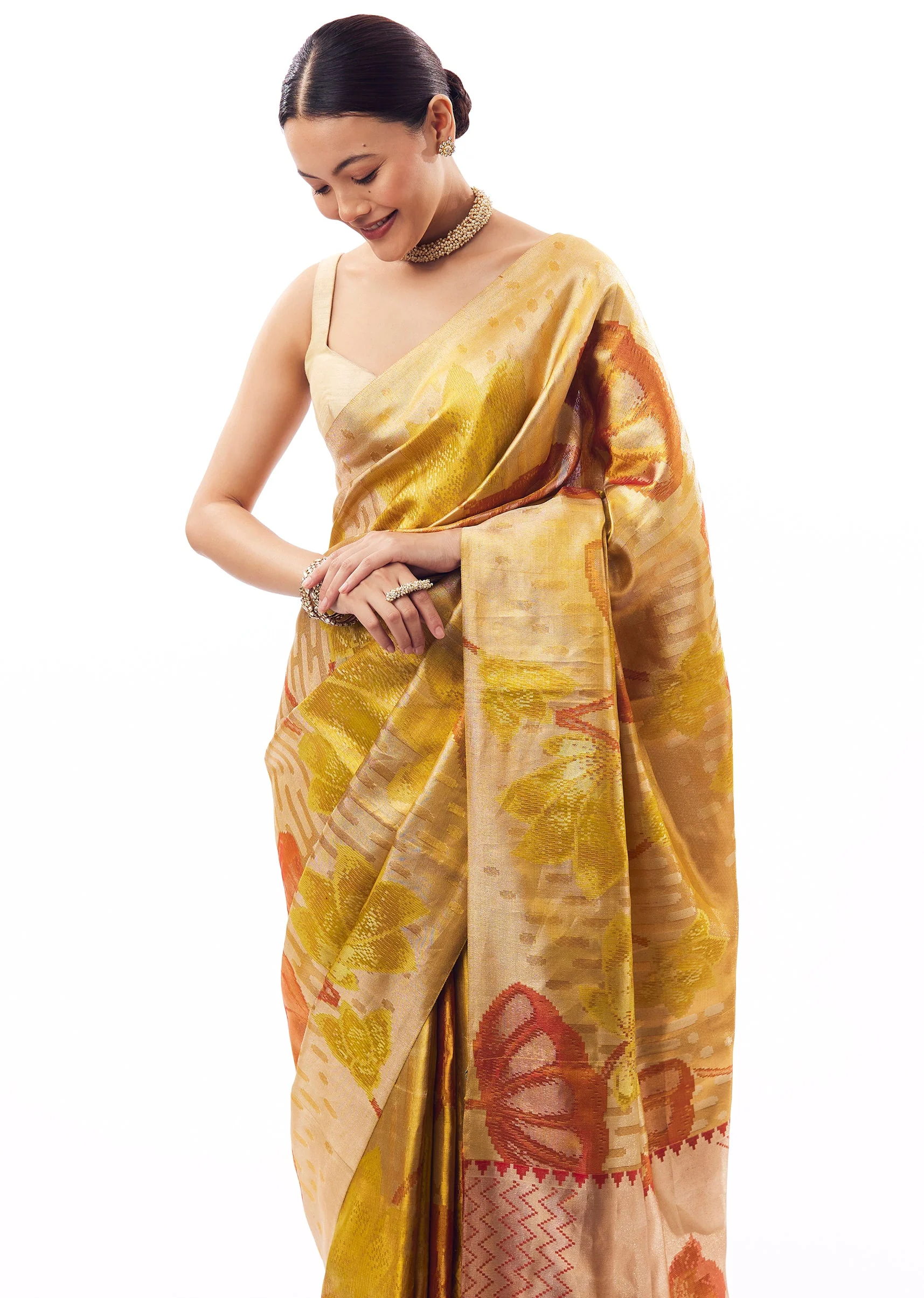 Gold South Silk Floral Woven Saree With Coral Floral Weave - Image 5
