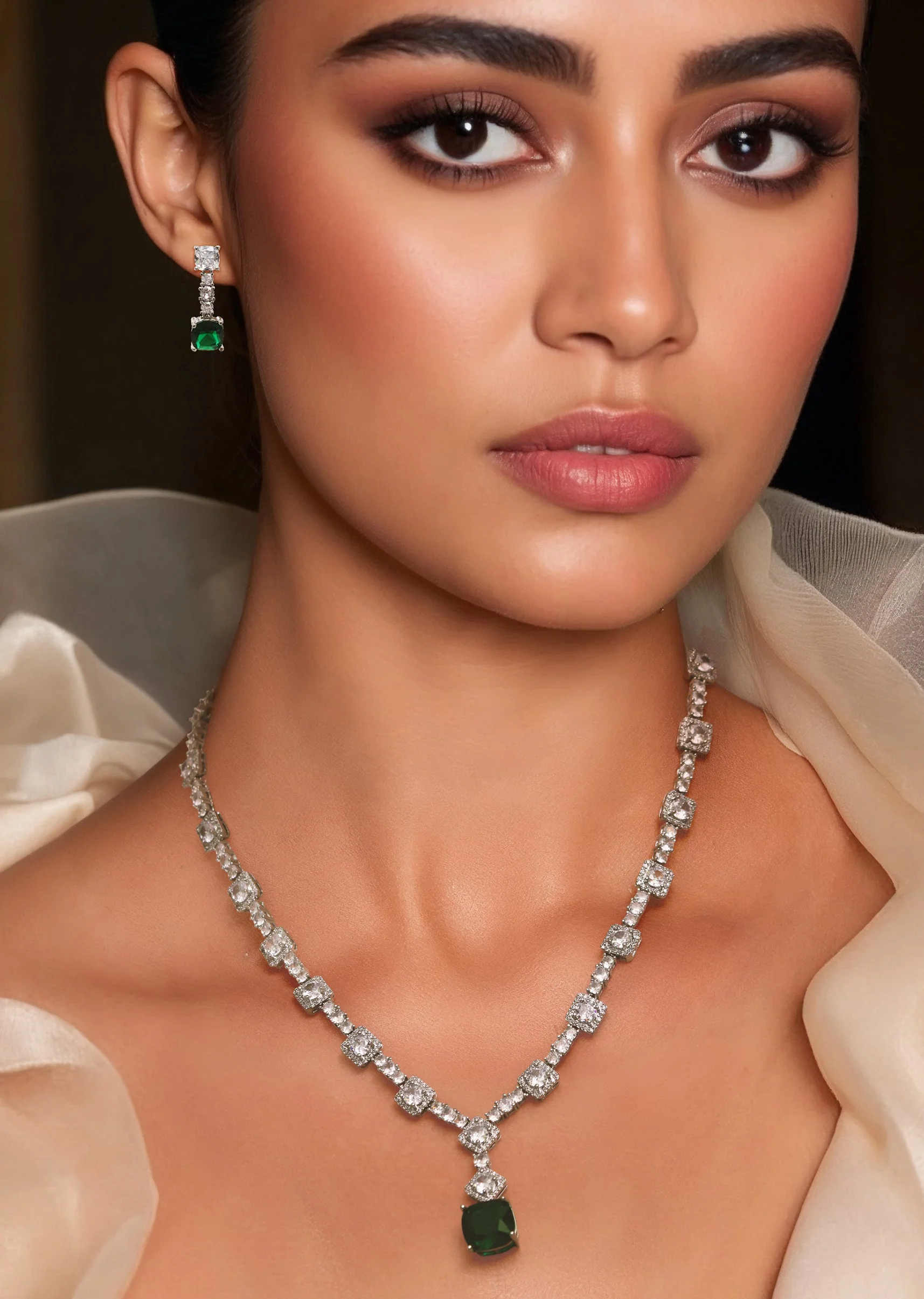 Green and Silver Zircon Necklace Set