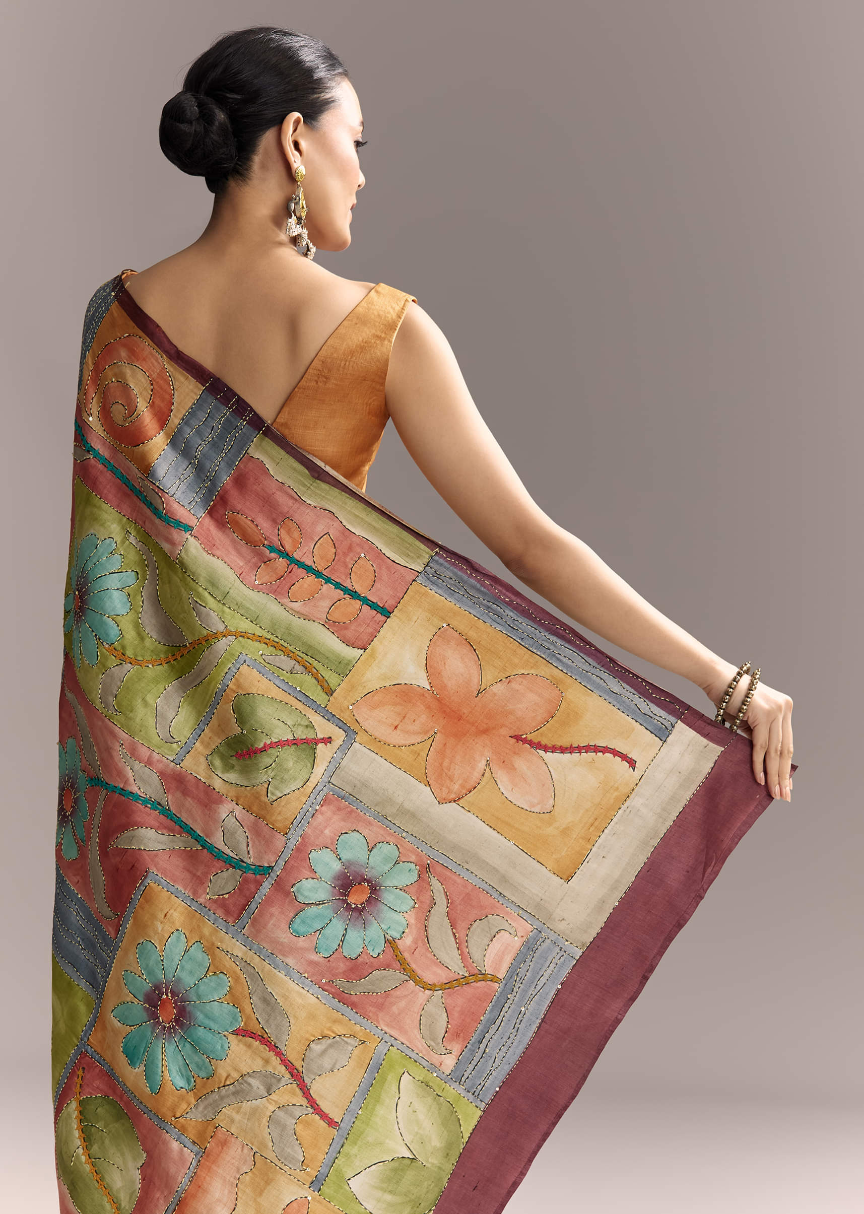 Green Cotton Saree With Hand Painted Floral Motifs And Contrast Border - Image 6