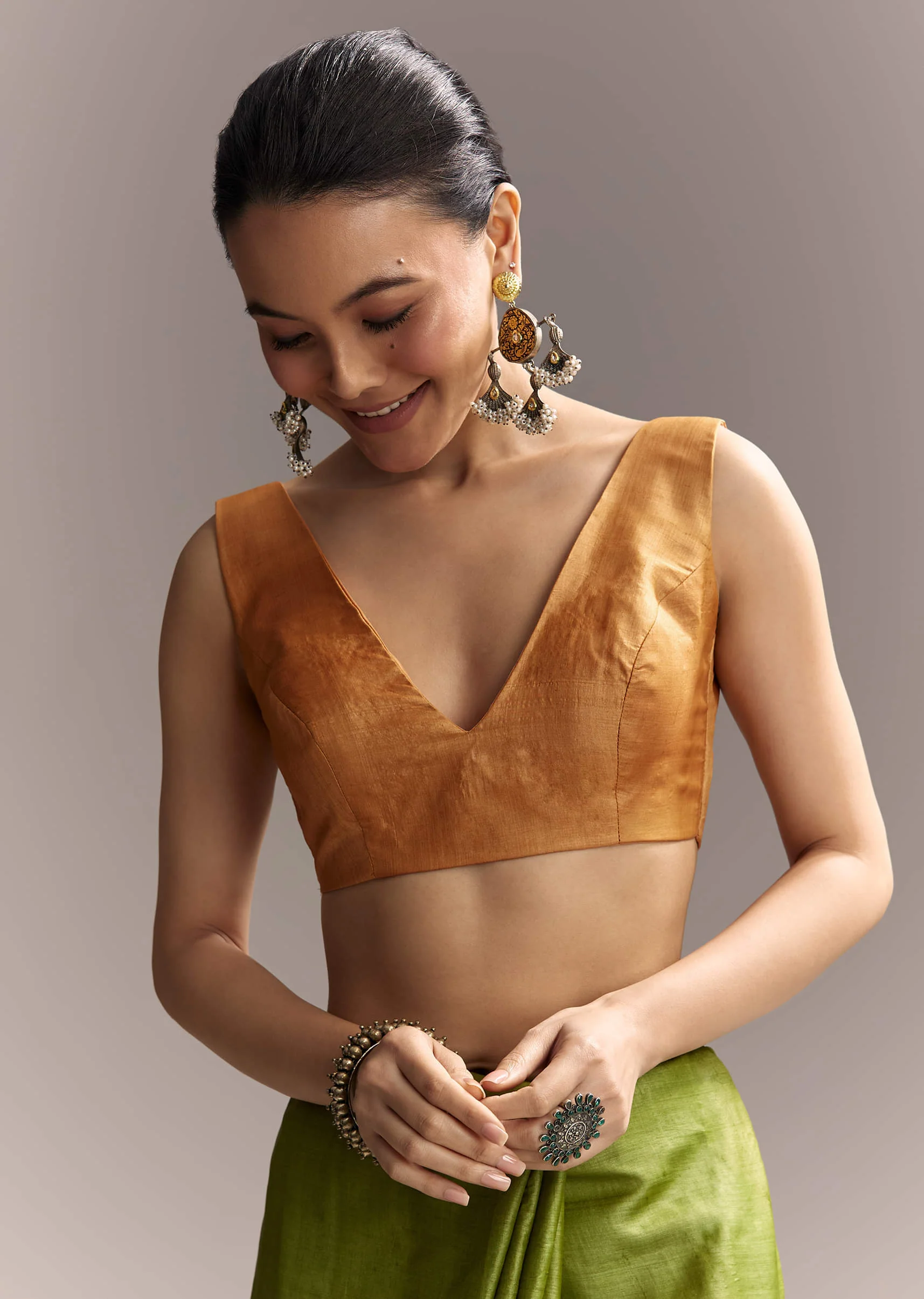 Green Cotton Saree With Hand Painted Floral Motifs And Contrast Border - Image 7