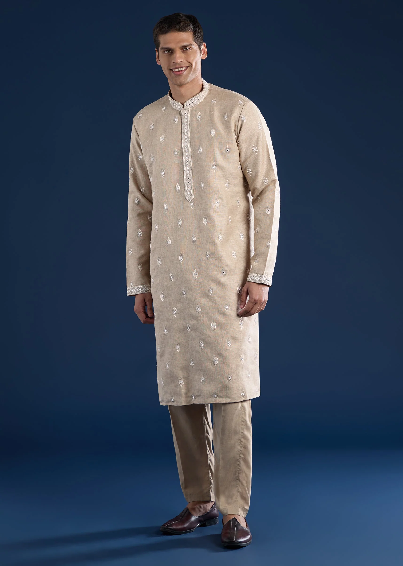 Green Embellished Kurta Set For Men - Image 2