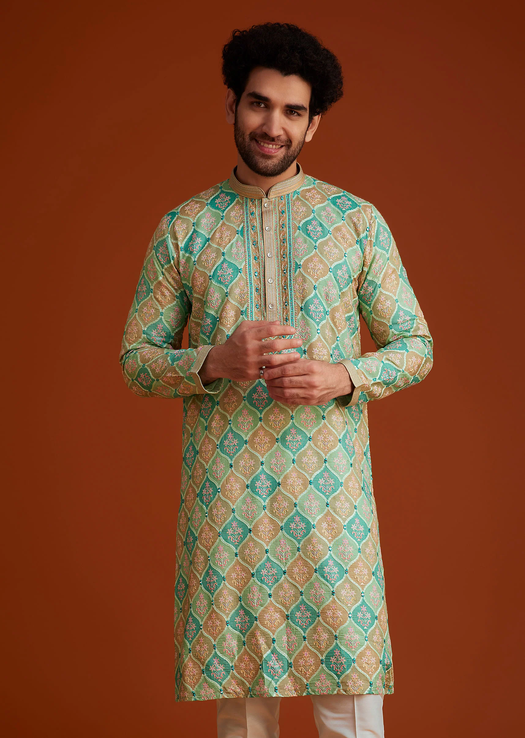 Green Floral Geometric Printed Kurta Pajama Set - Image 3