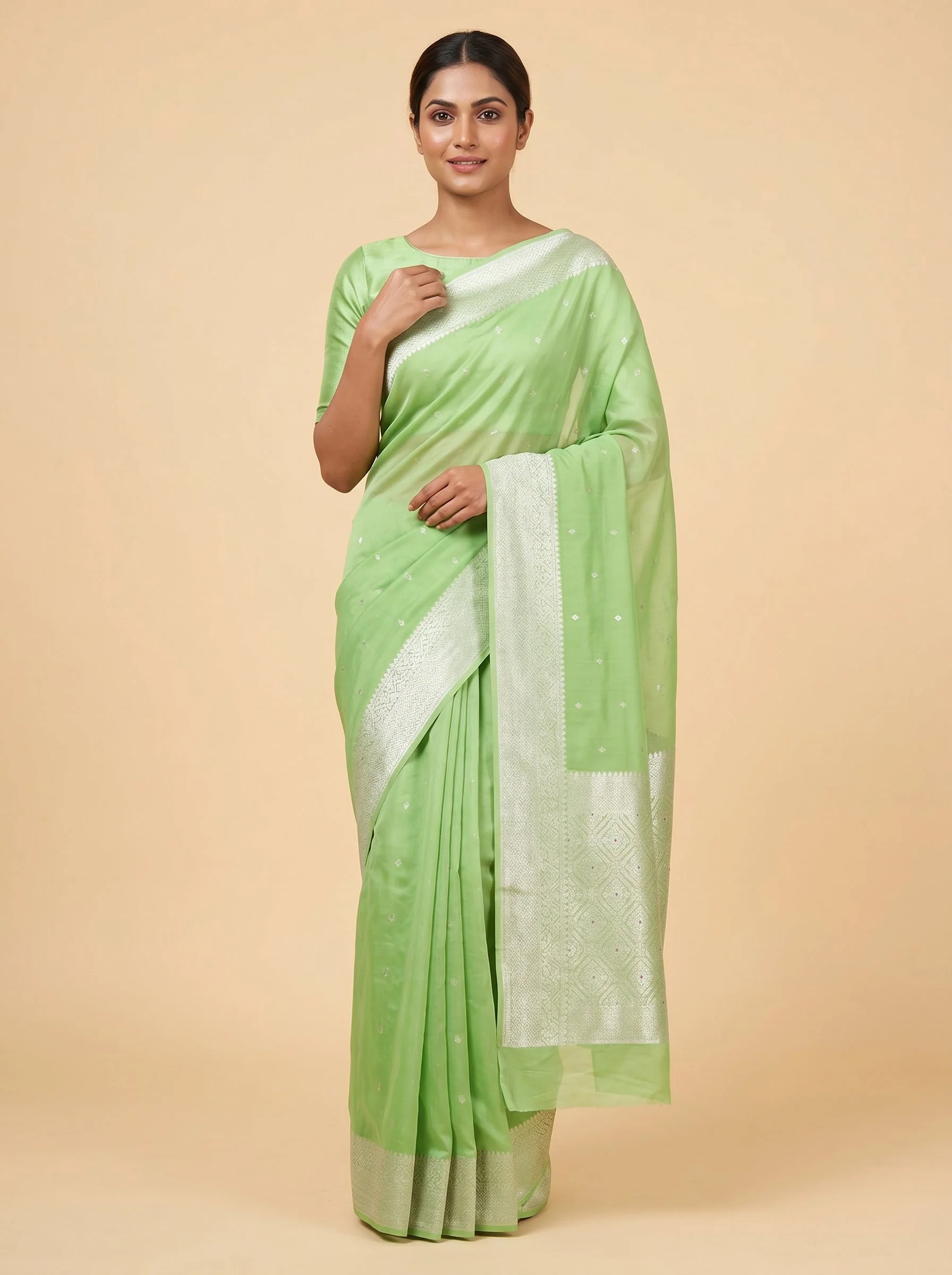 Green Lush Flow Handloom Saree