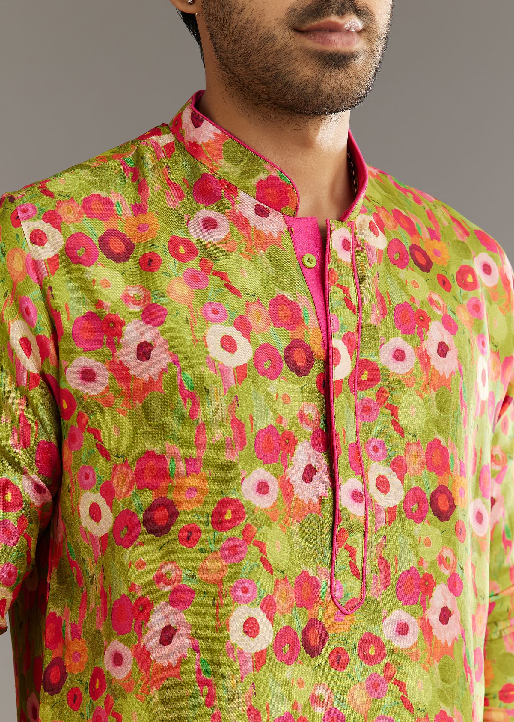 Green Russian Silk Kurta Set With Blossoming Prints - Image 3