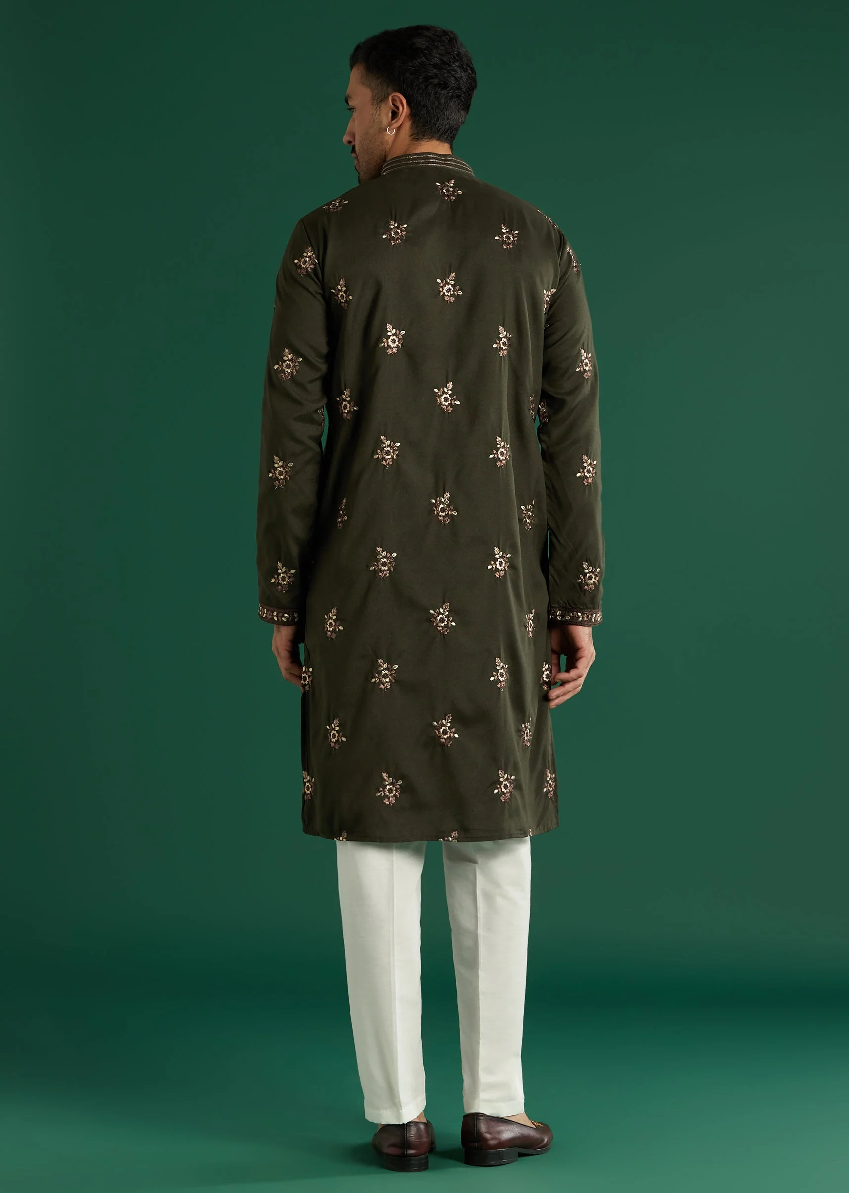 Green Silk Kurta Set For Men With Resham Hand Embroidery - Image 5