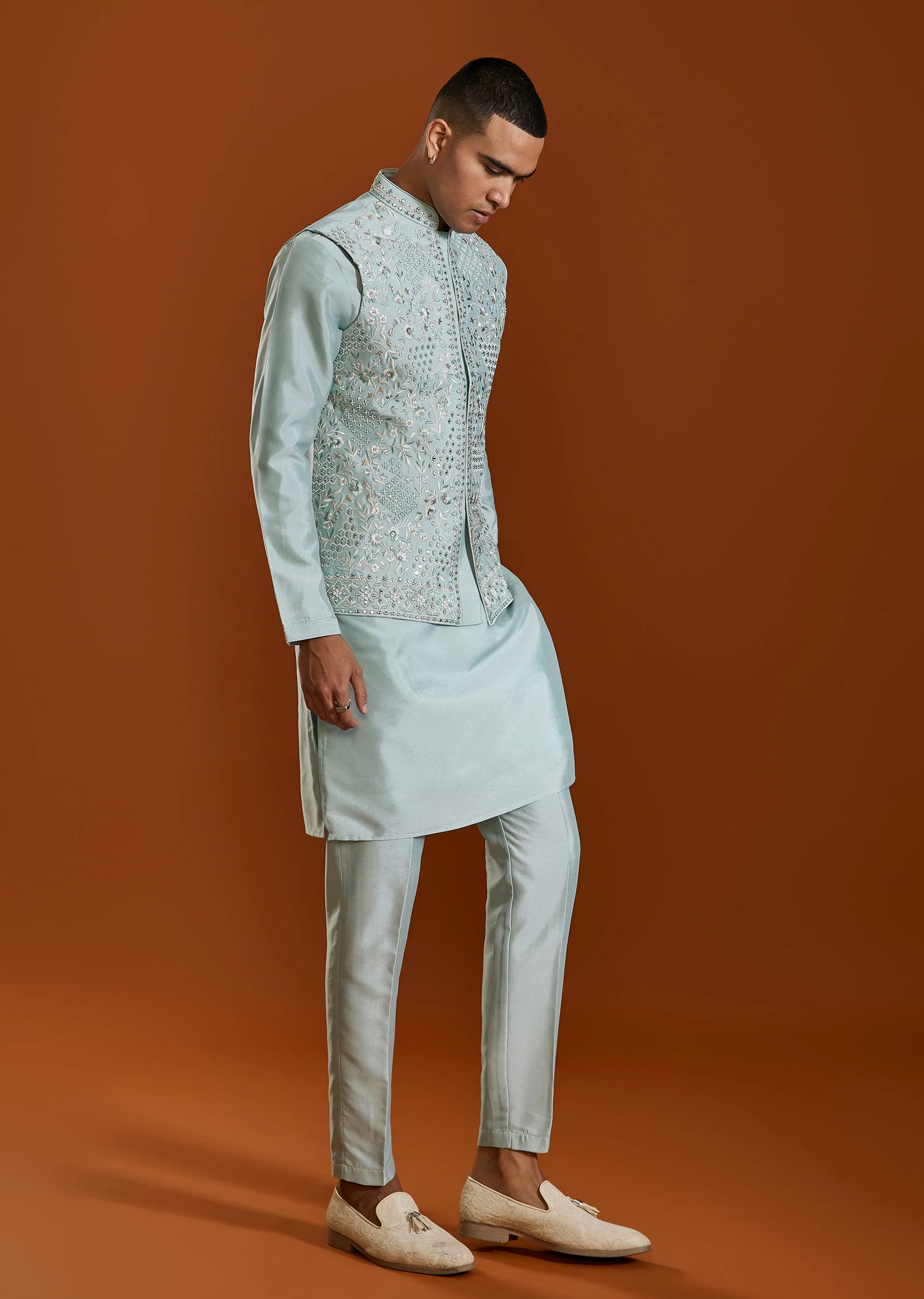 Green Threadwork Kurta Sets - Image 3