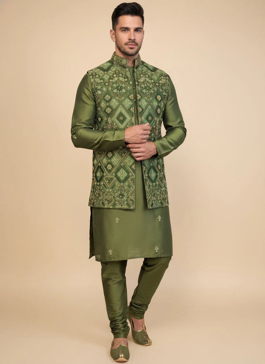 Green Traditional Jacket Kurta Set - Image 2