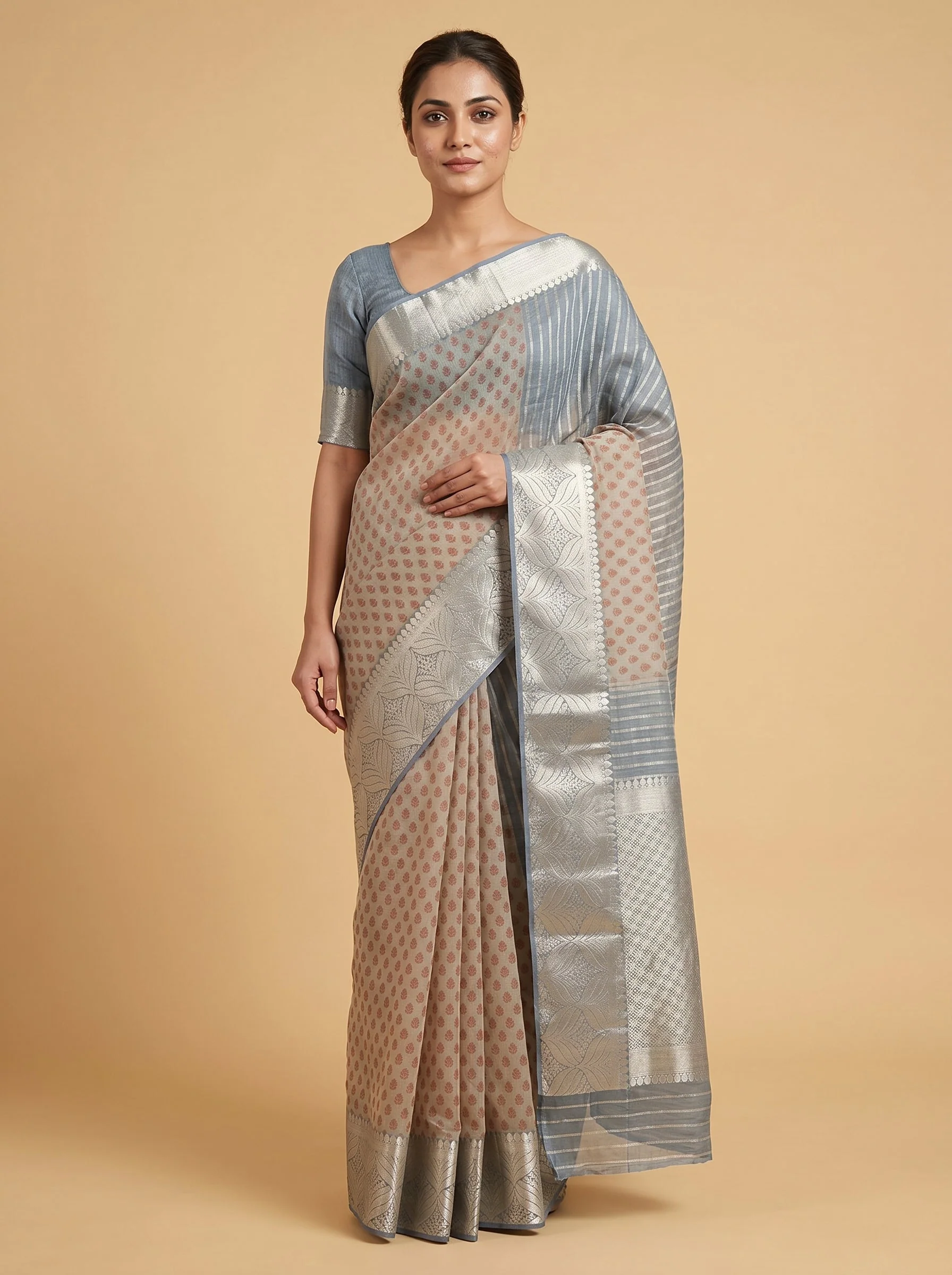 Grey Ash Handloom Saree