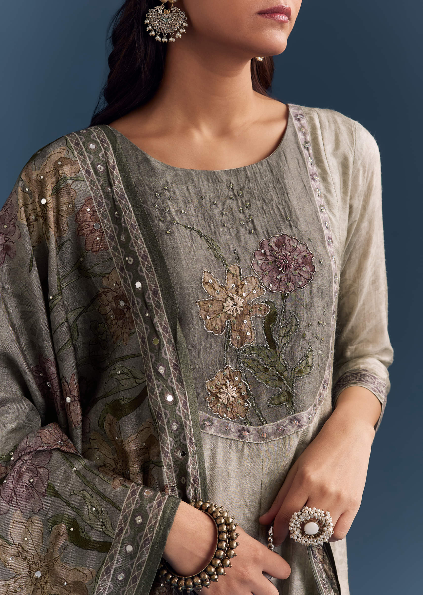 Grey Dola Silk Anarkali Suit With Floral Print And Embroidery - Image 2