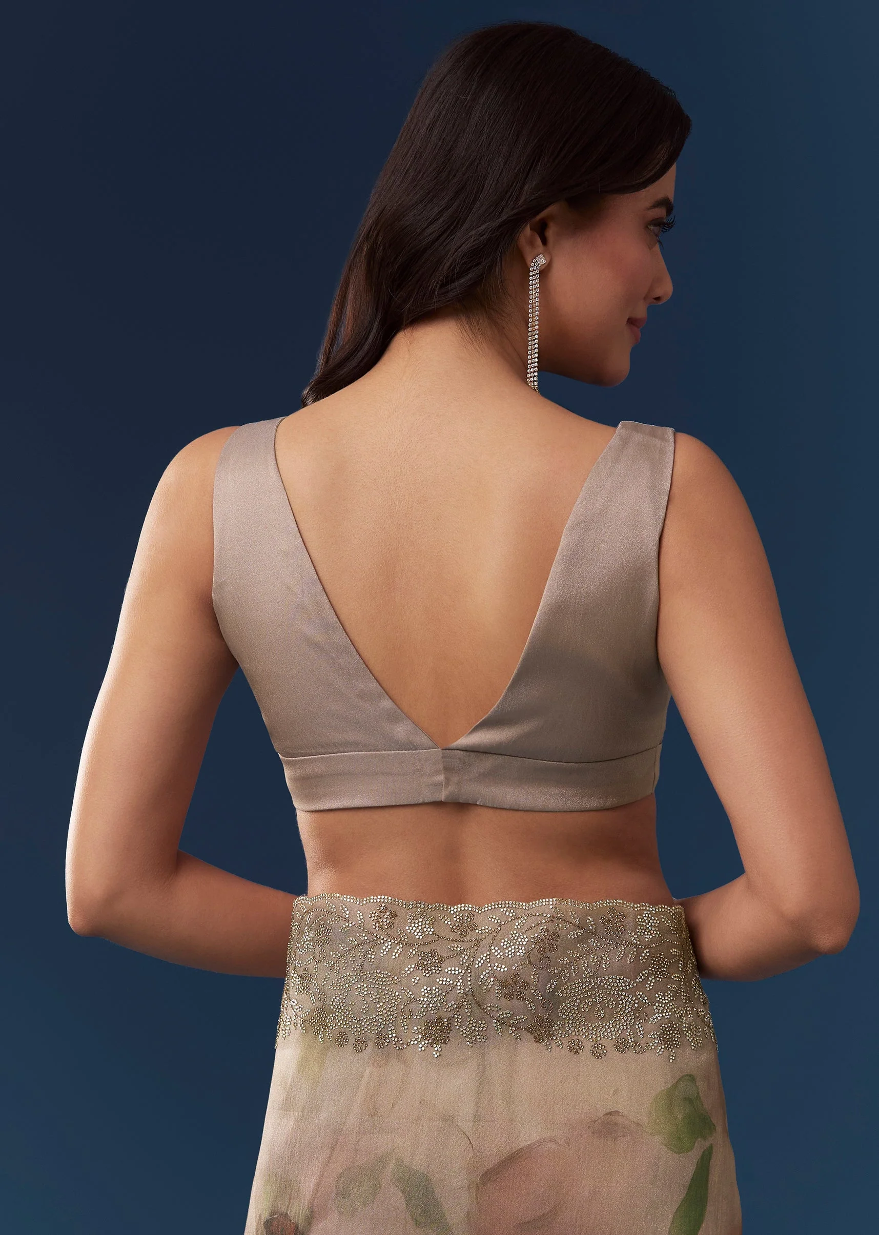 Grey Floral Printed Tissue Saree With Stone Embellished Border - Image 8