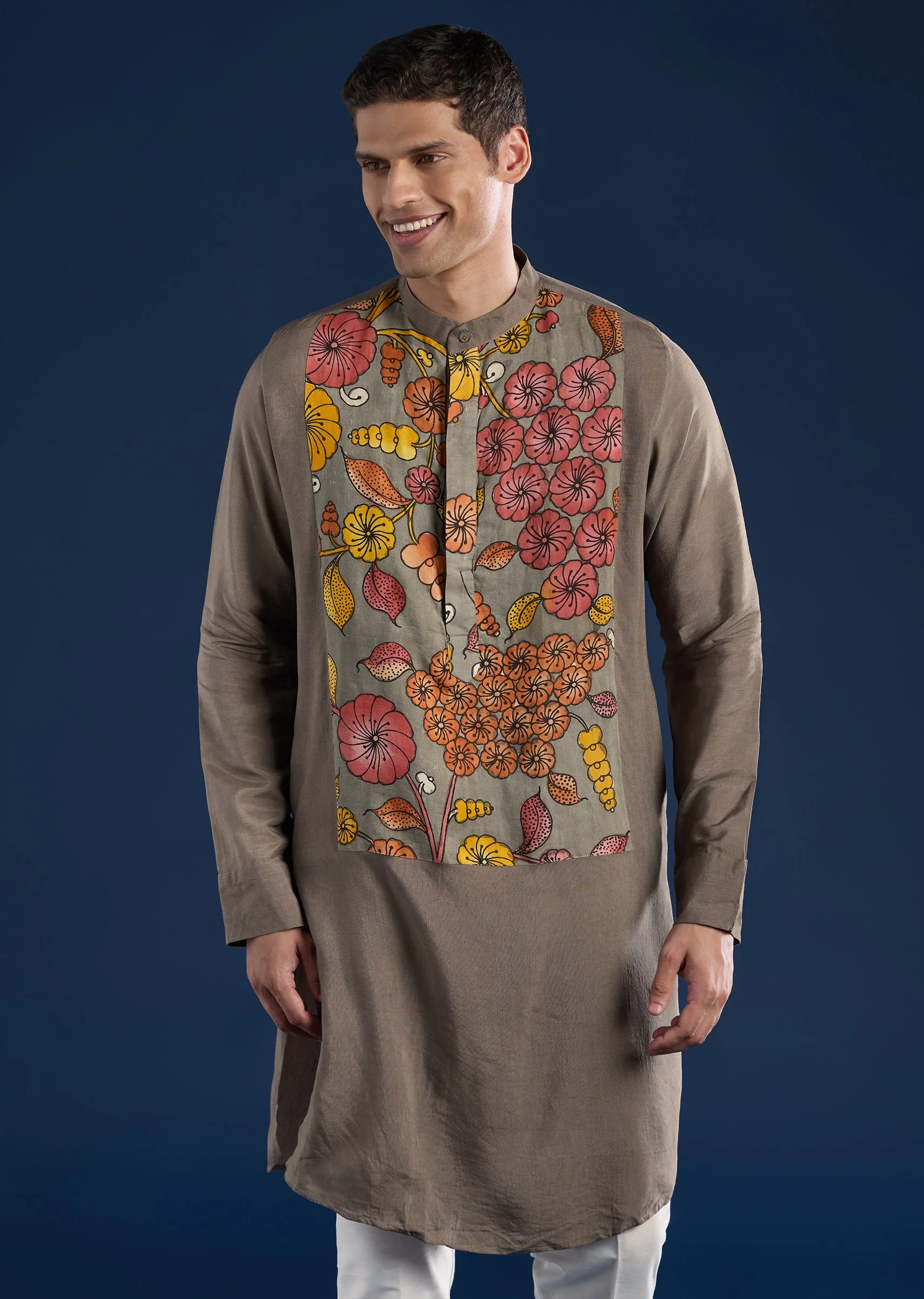 Grey Handpainted Kalamkari Kurta Set - Image 4