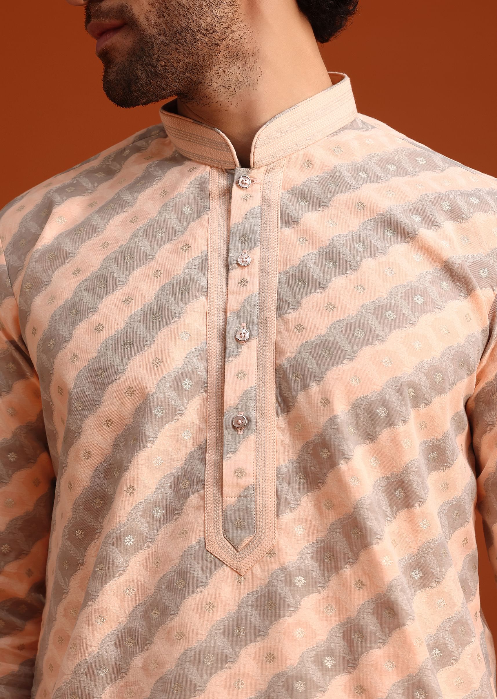Grey Kurta Set With Striped Print - Image 2