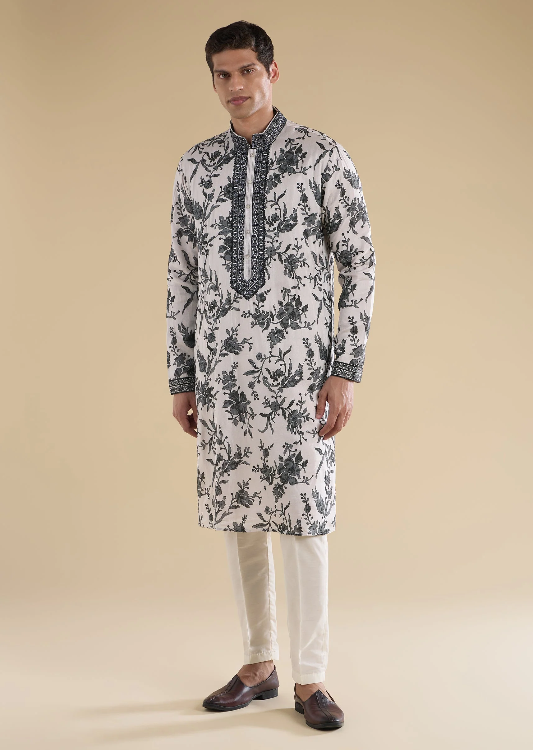 Grey Mirror Detail Kurta Set - Image 3