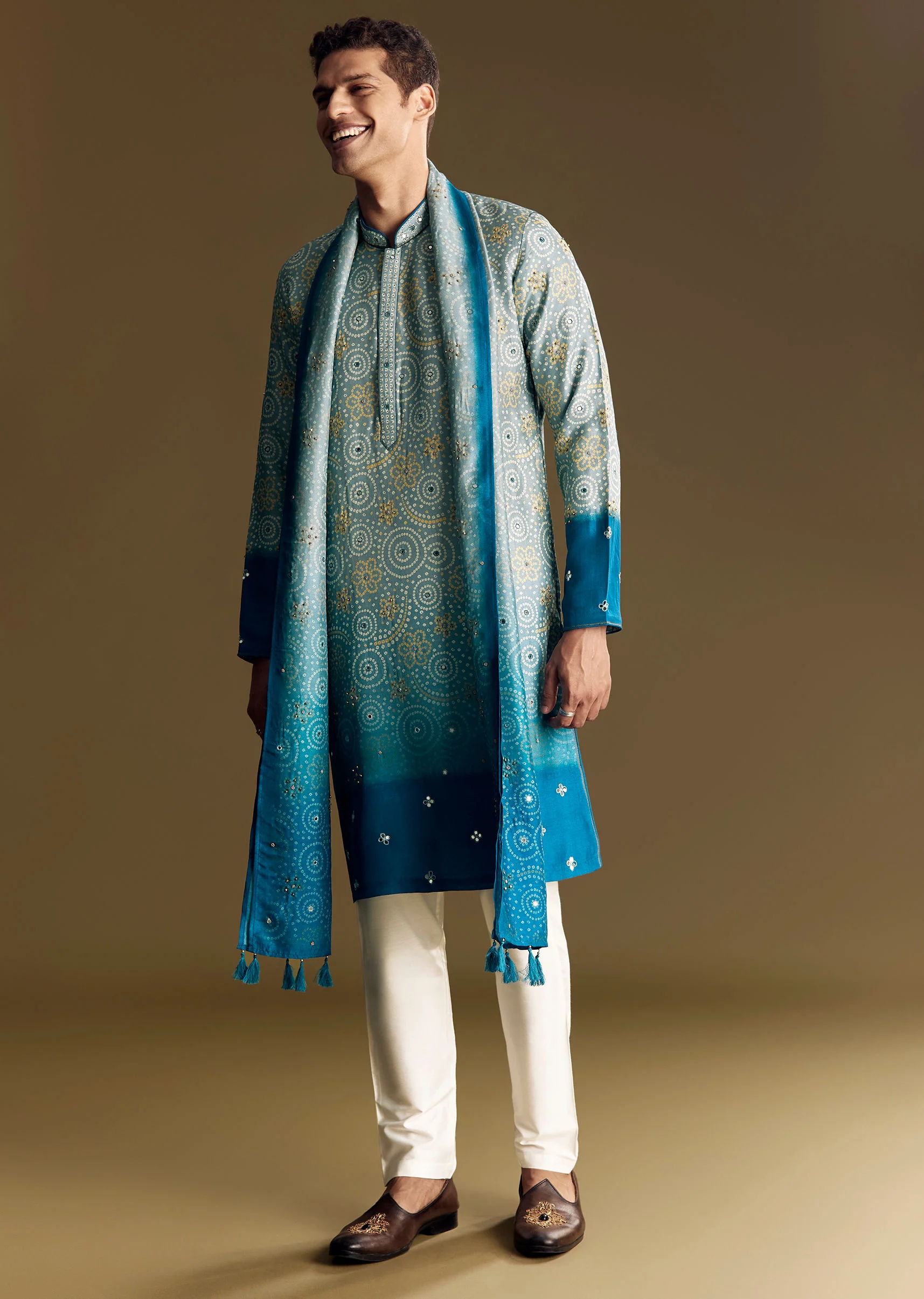 Grey Ombre Rawsilk Kurta Set With Mirror Embellishments - Image 4