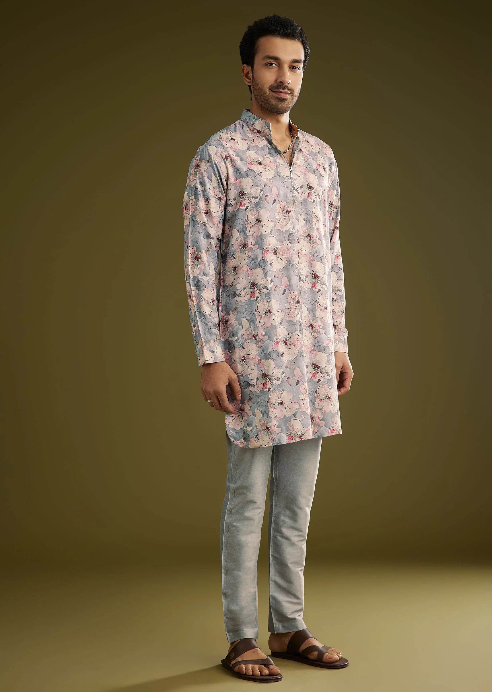 Grey Pashmina Silk Kurta Set With Floral Print - Image 2