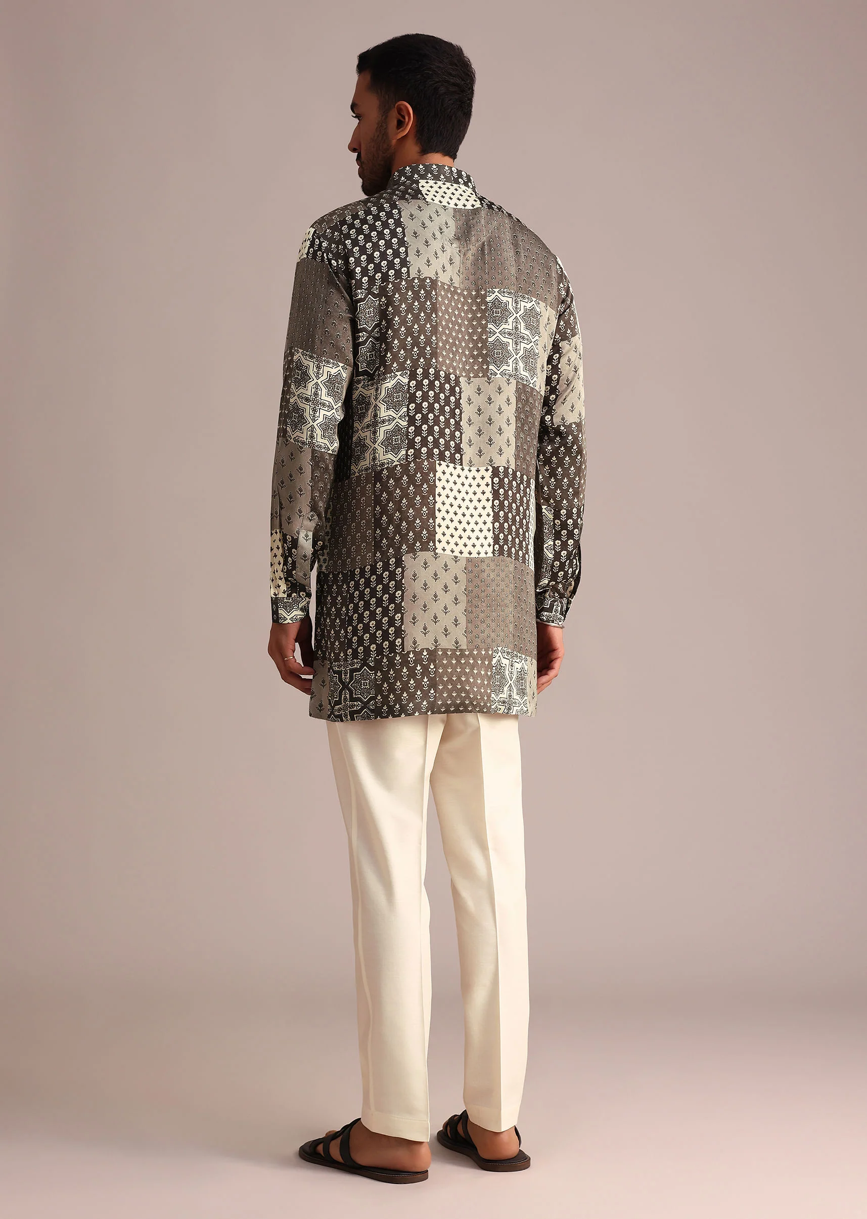 Grey Patchwork Printed Kurta With Floral And Geometric Motifs - Image 5