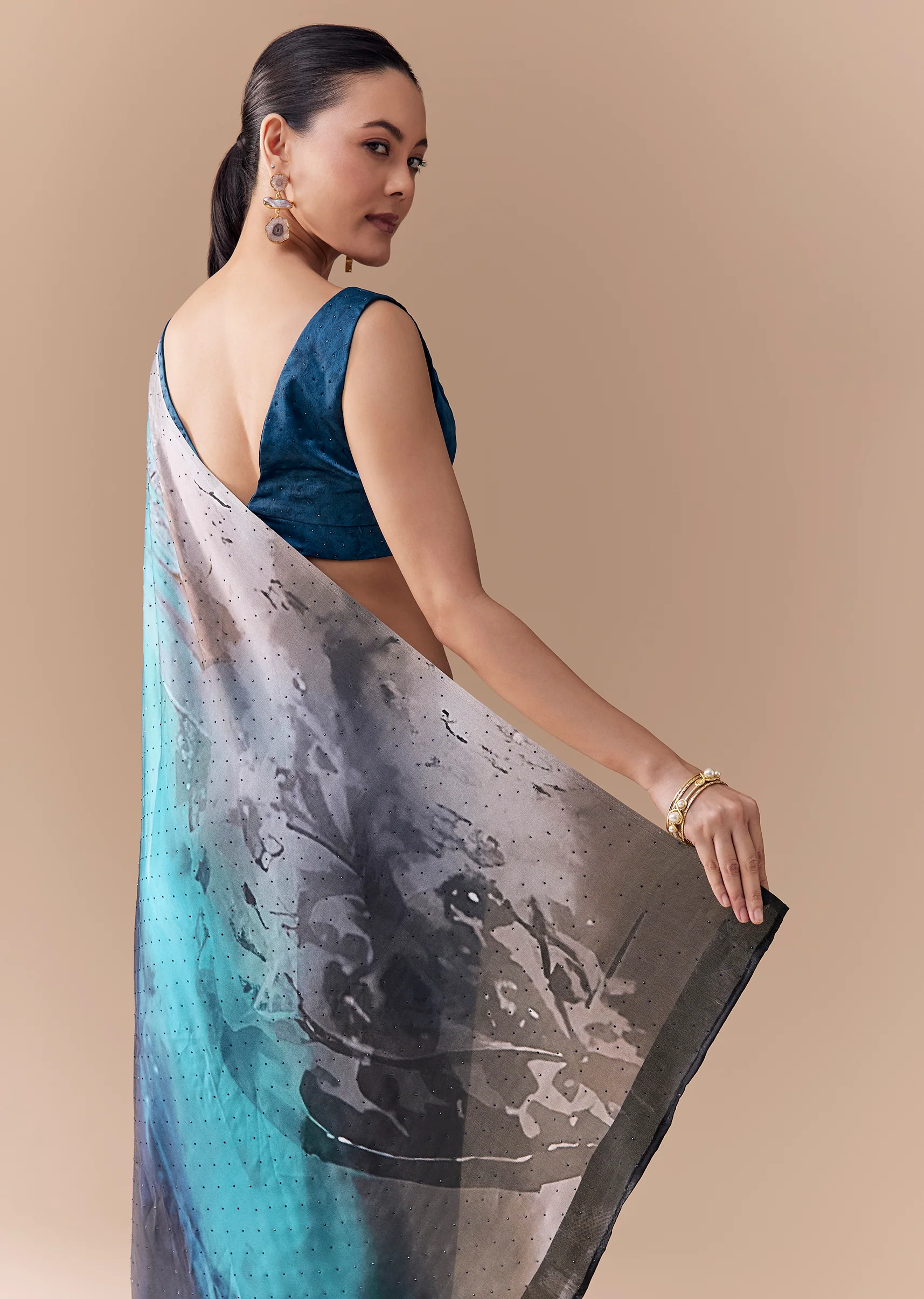 Grey Shaded Printed Satin Saree with Blouse Fabric - Image 6