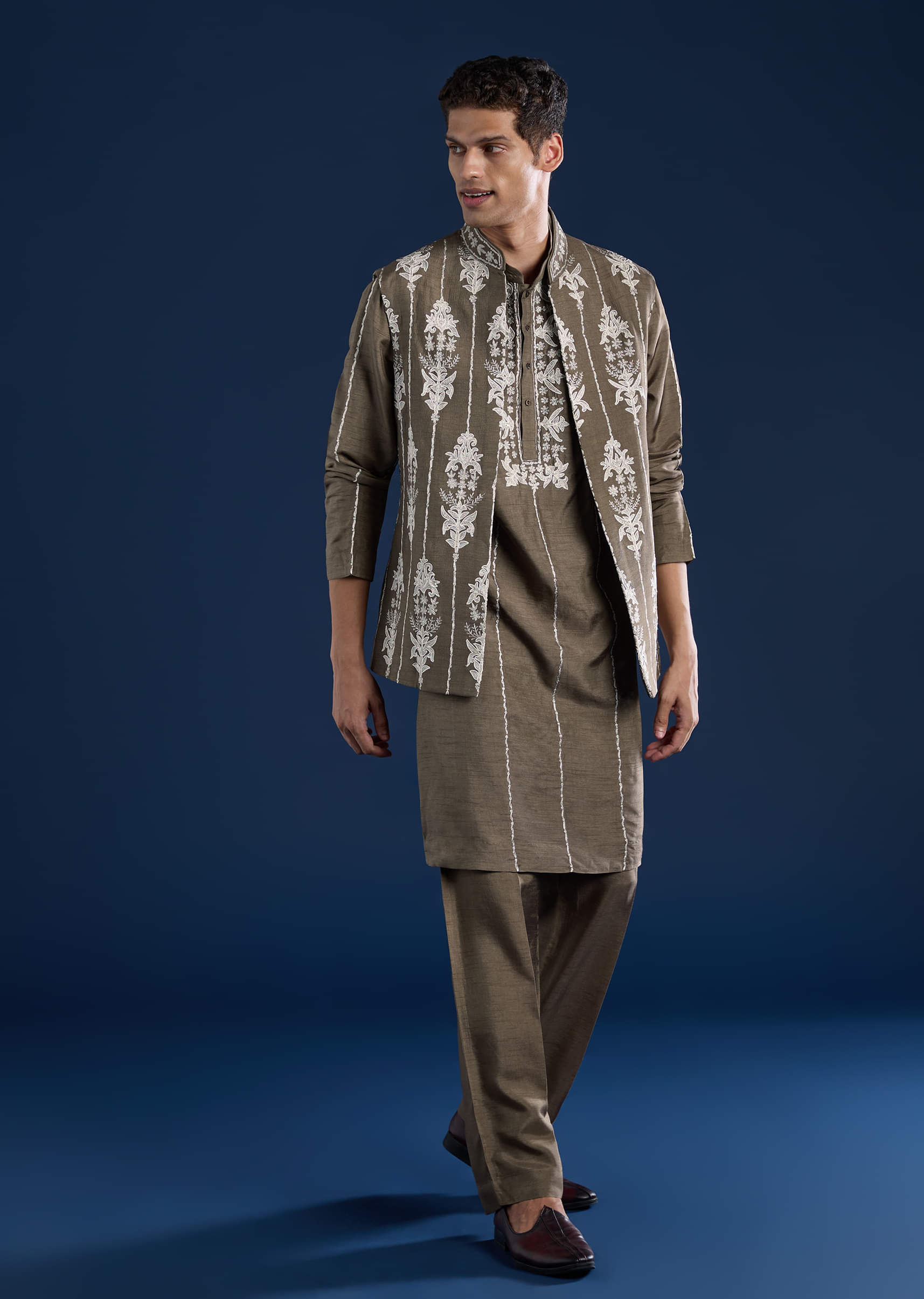Grey Silk Jacket Kurta Set with Zari Work - Image 3
