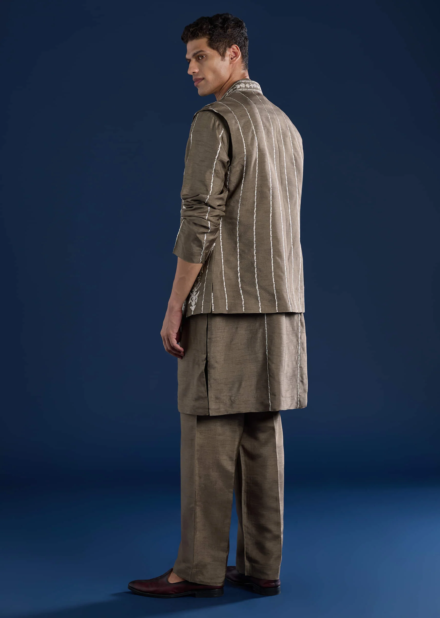 Grey Silk Jacket Kurta Set with Zari Work - Image 5
