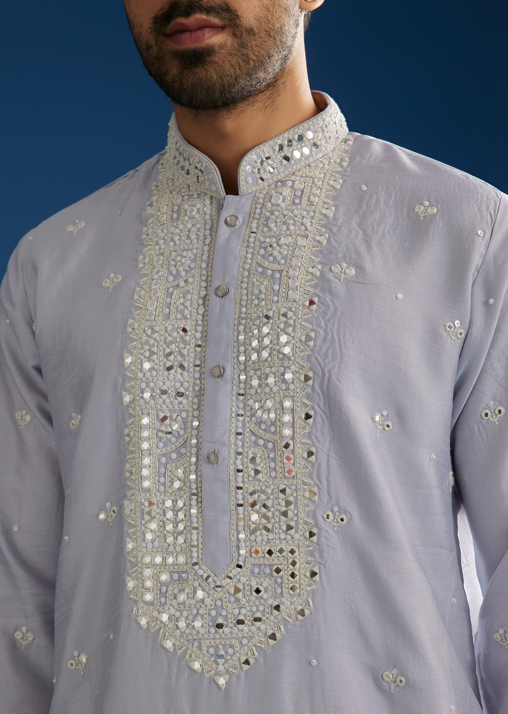 Grey Silk Mirrorwork Kurta Set With Threaded Yoke
