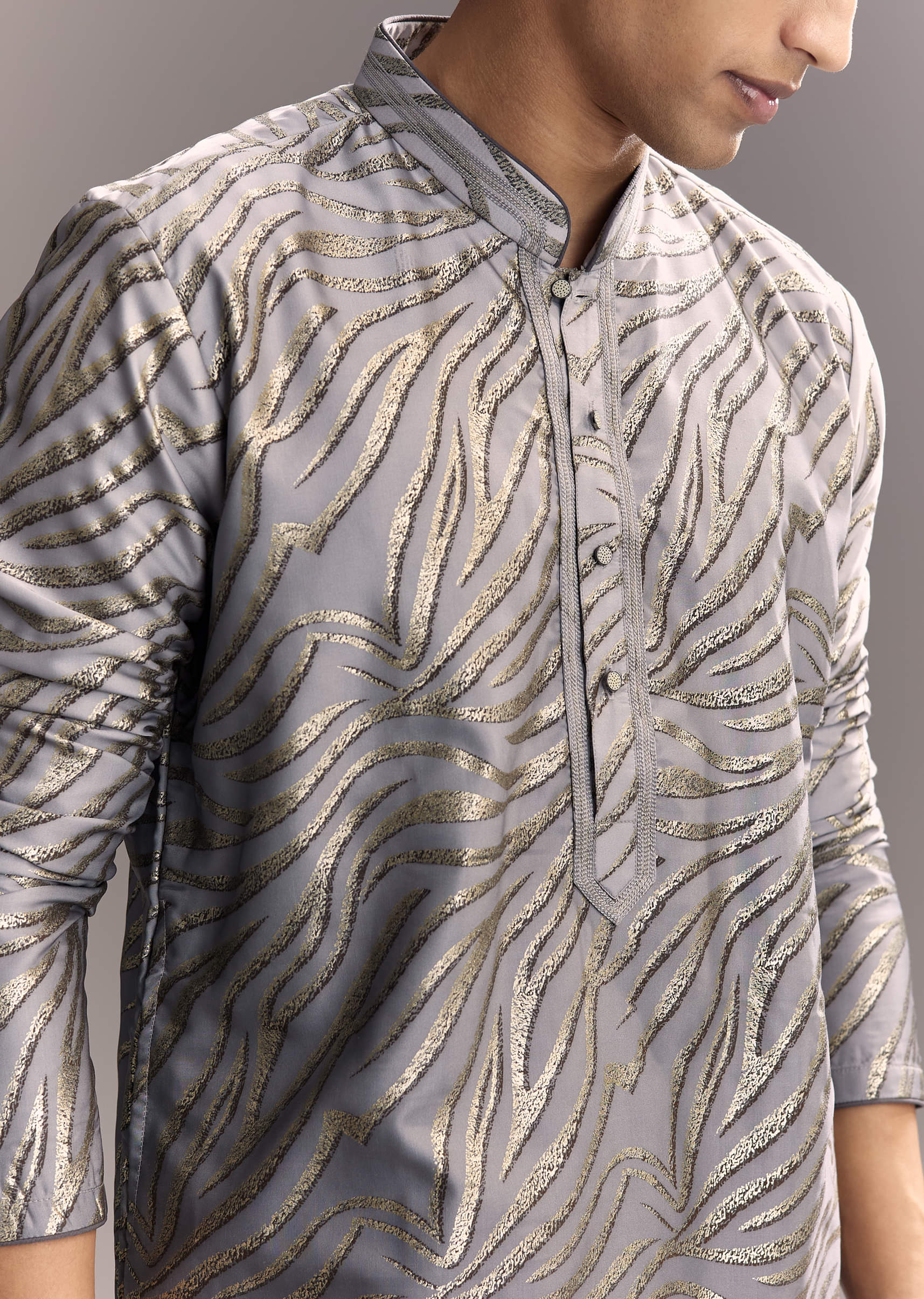 Grey Silk Printed Kurta Set For Men - Image 2