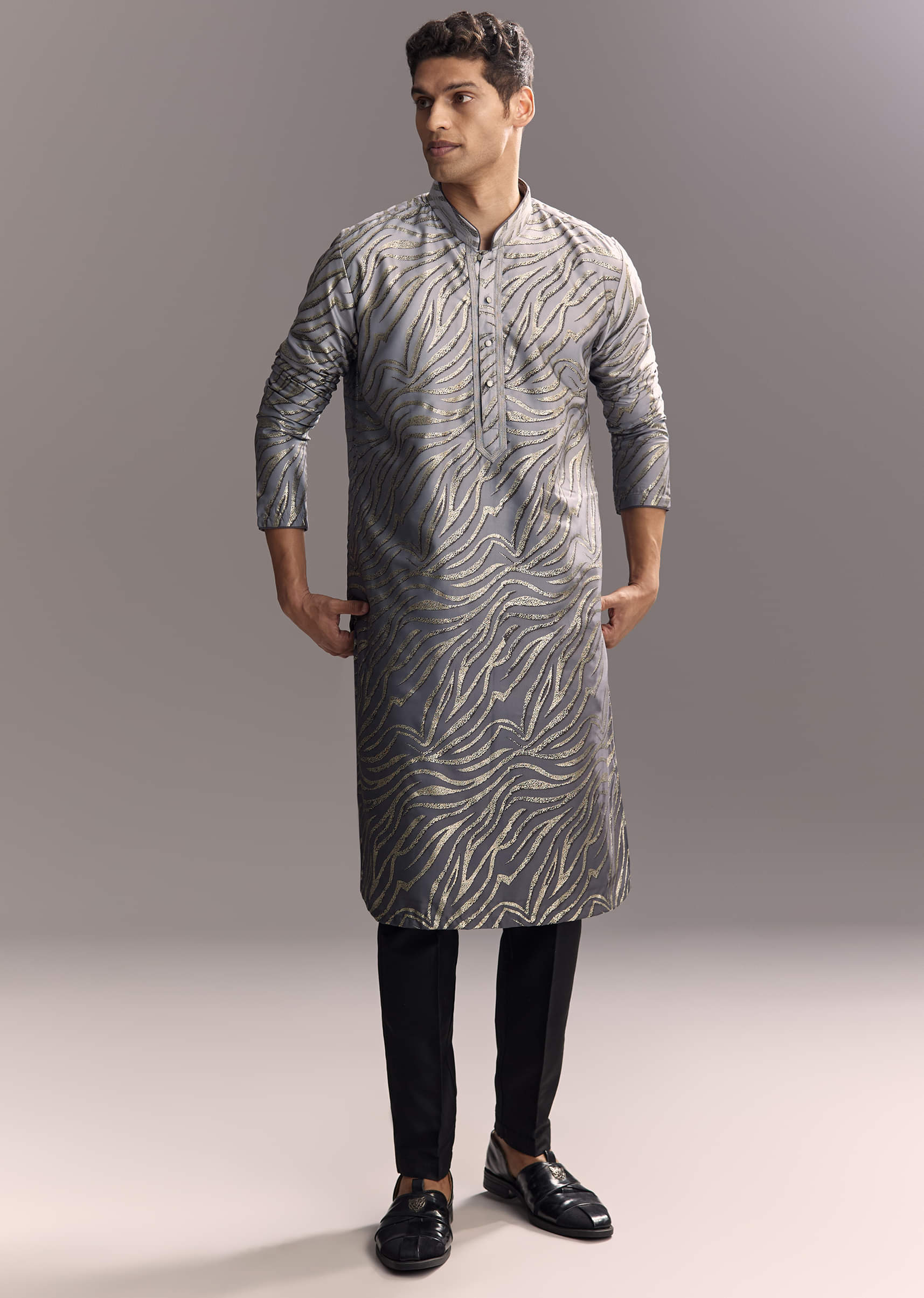 Grey Silk Printed Kurta Set For Men - Image 3