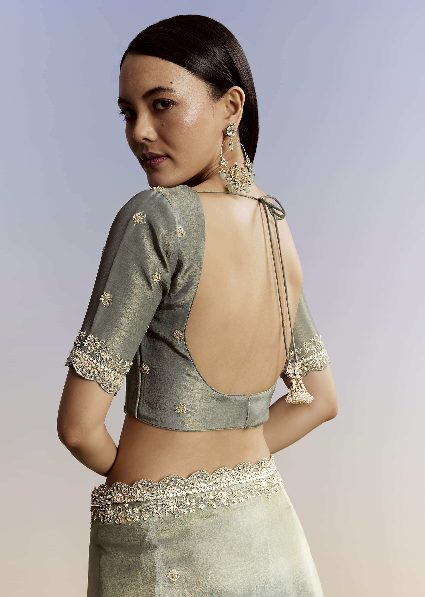 Greyish Blue Tissue Saree With French Knot Resham Embroidery - Image 8