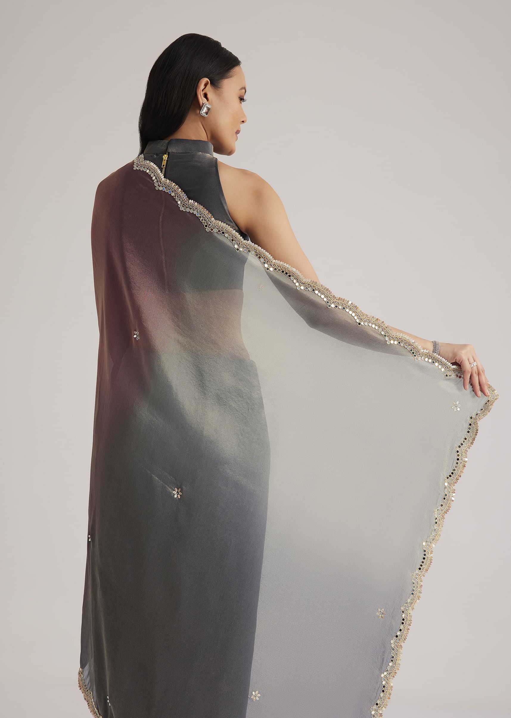 Greyish Purple Ombre Tissue Saree With Scallop Border - Image 6