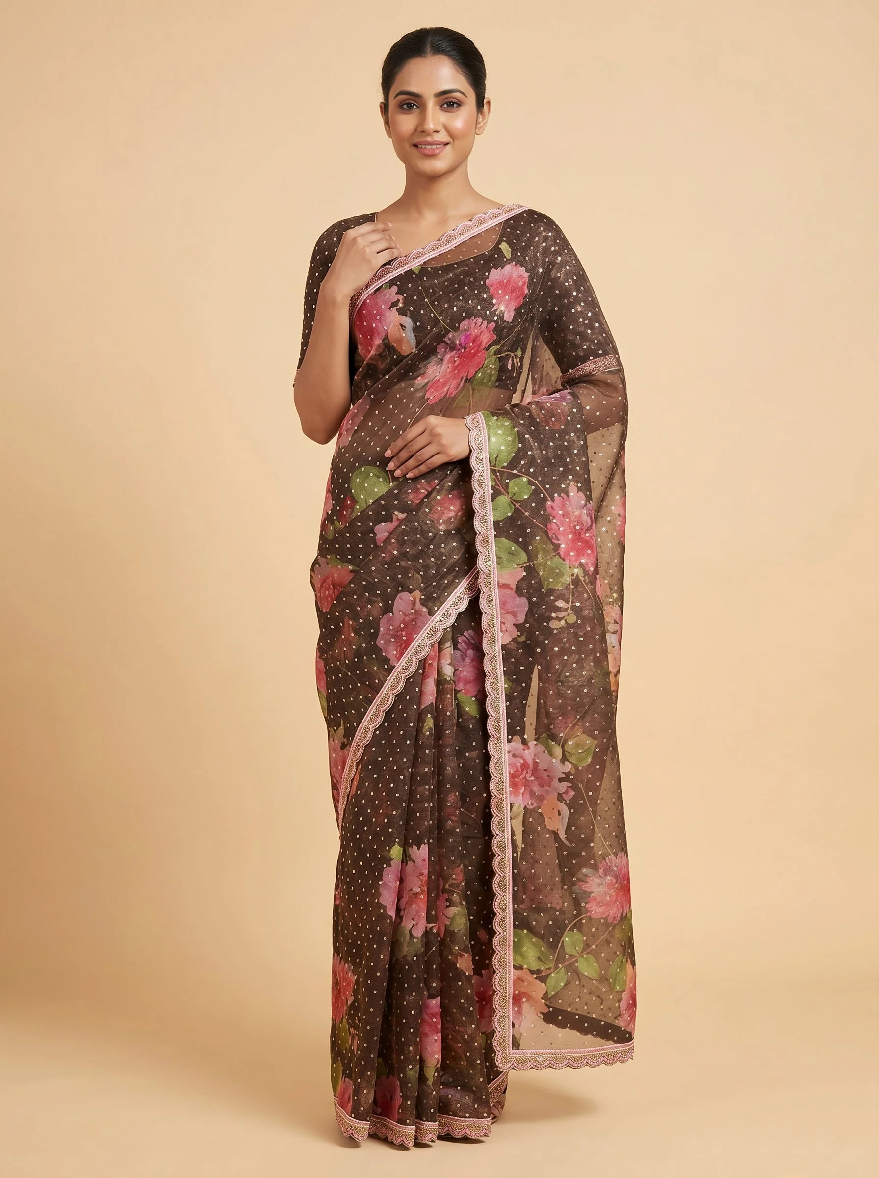 Henna Leaf Glow Saree