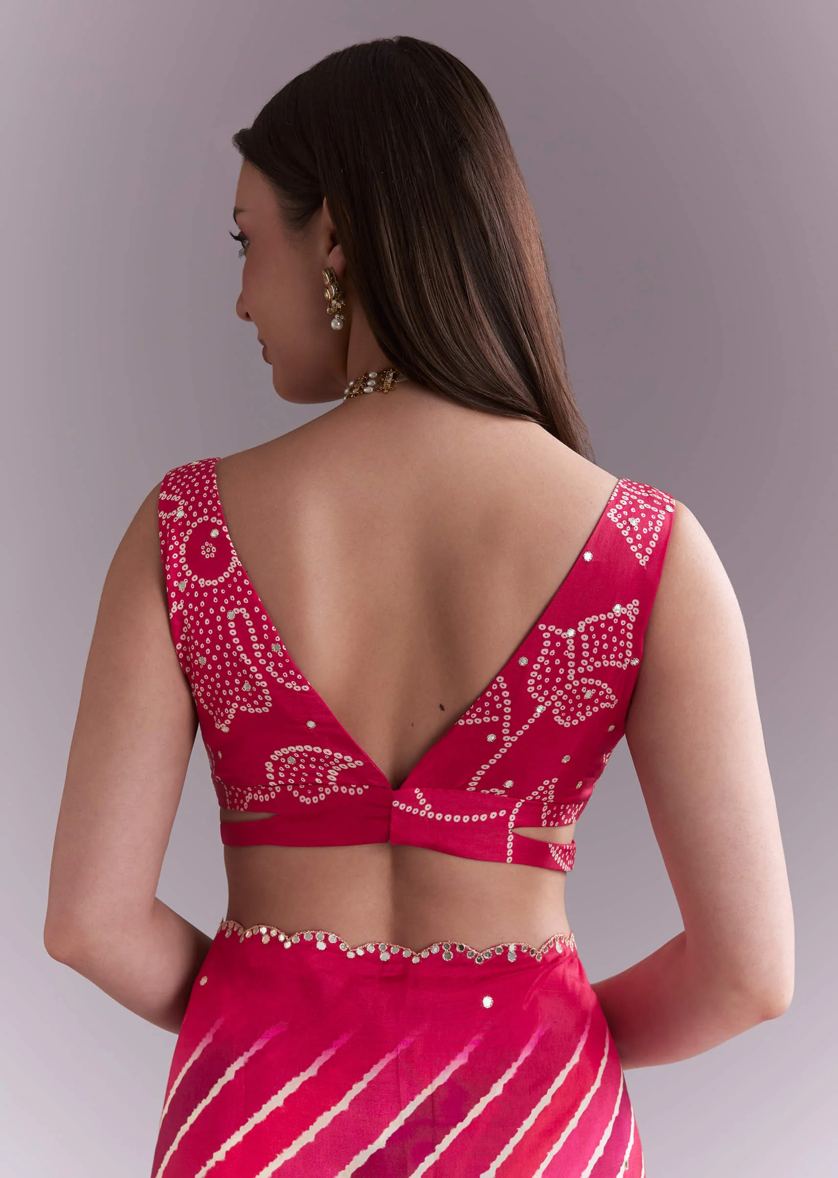Hot Pink Chinon Saree With Leheriya Print And Mirror Work - Image 8