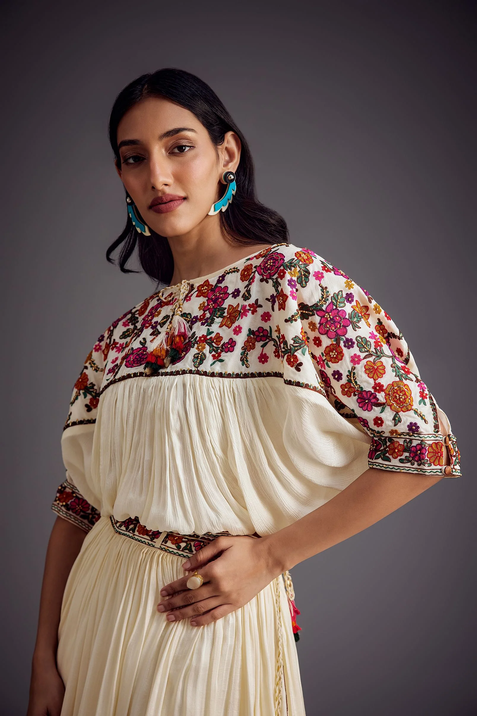 Ivory Embroidered Skirt With Resham work Detailed Crop Top - Image 2