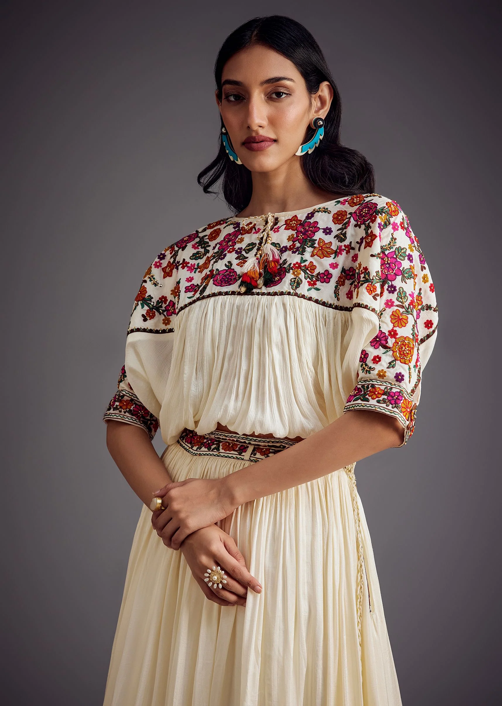 Ivory Embroidered Skirt With Resham work Detailed Crop Top - Image 5