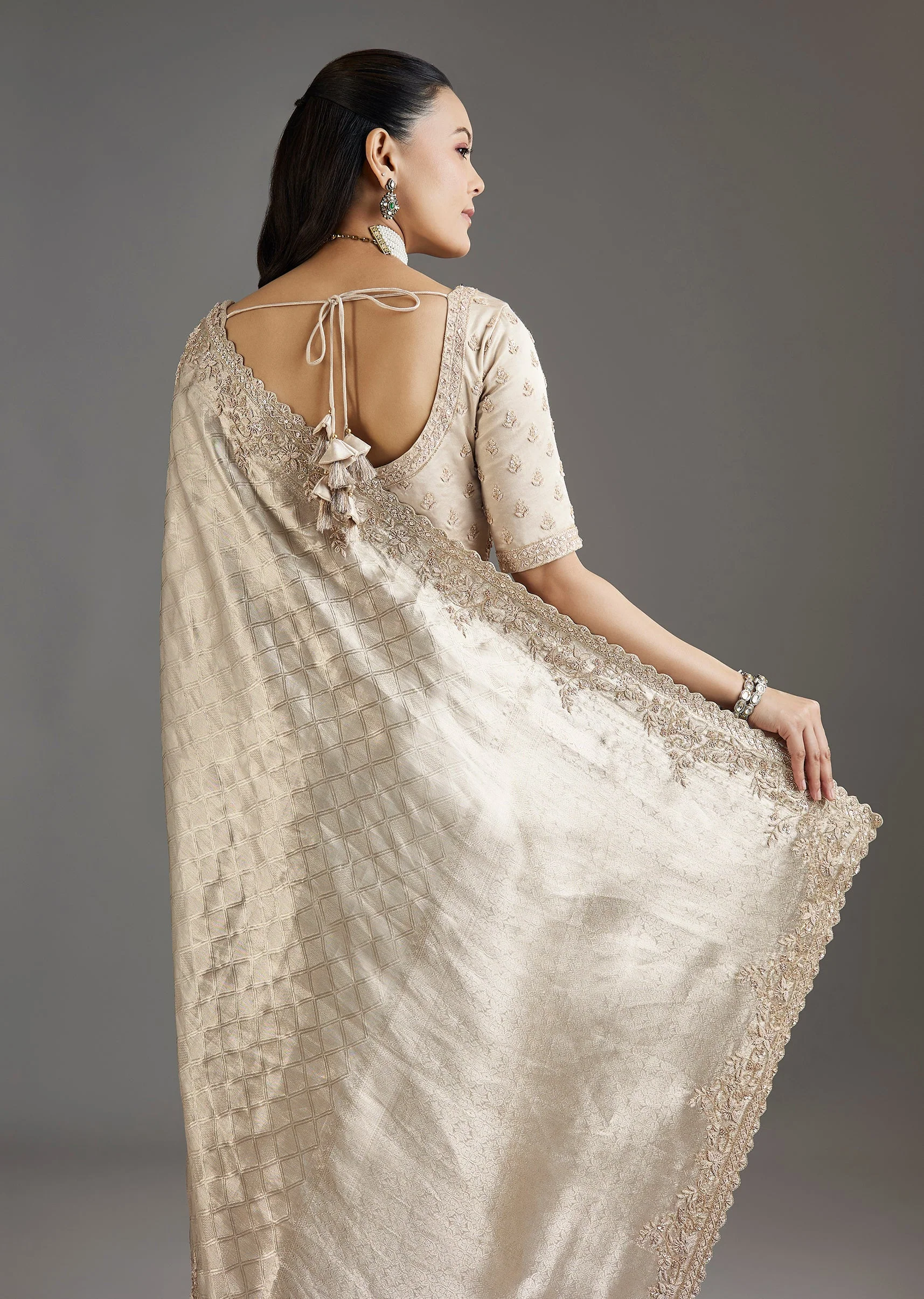 Ivory Gold Tissue Saree With Embroidered Blouse - Image 6