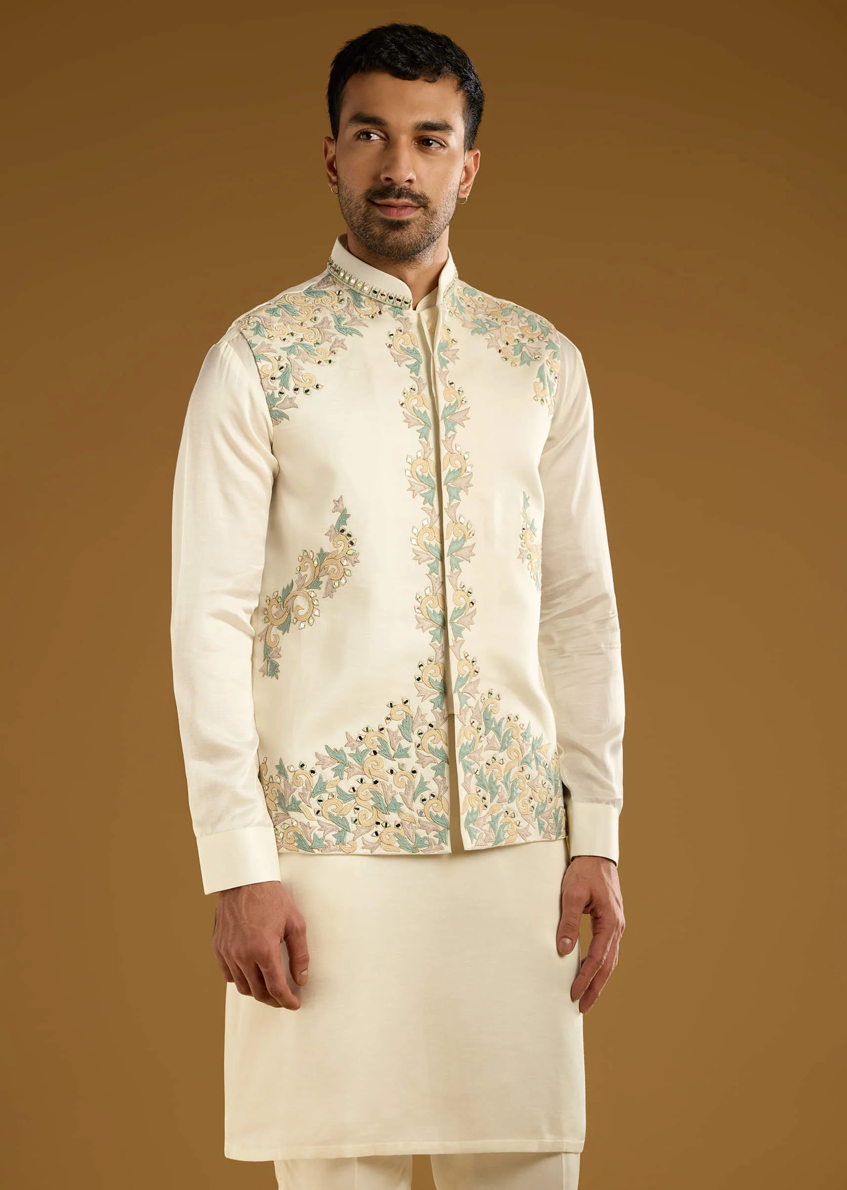 Ivory Linen Kurta Jacket Set For Men With Hand Embroidery - Image 4