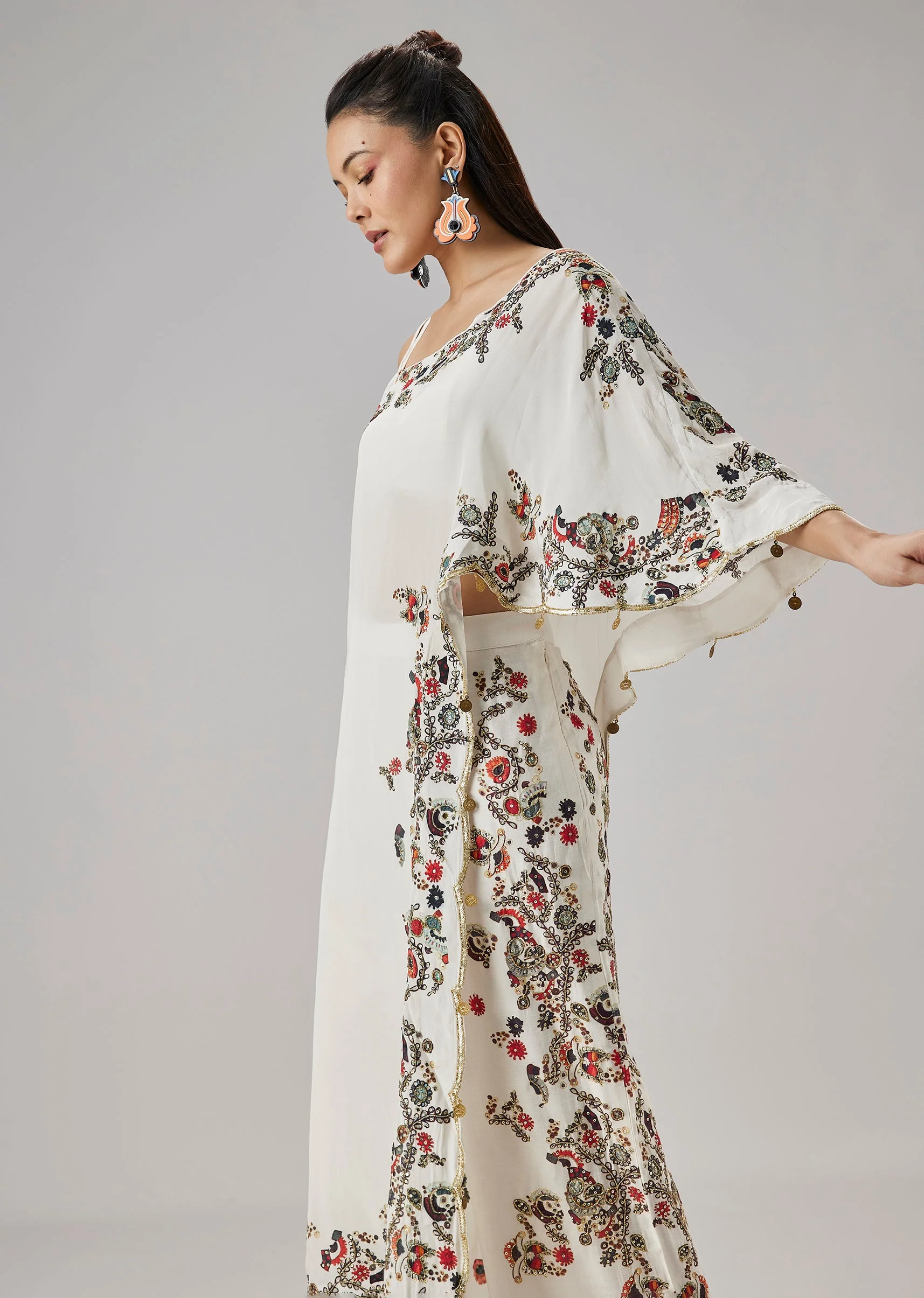 Ivory OneShoulder Printed Crop Top Palazzo Set - Image 4