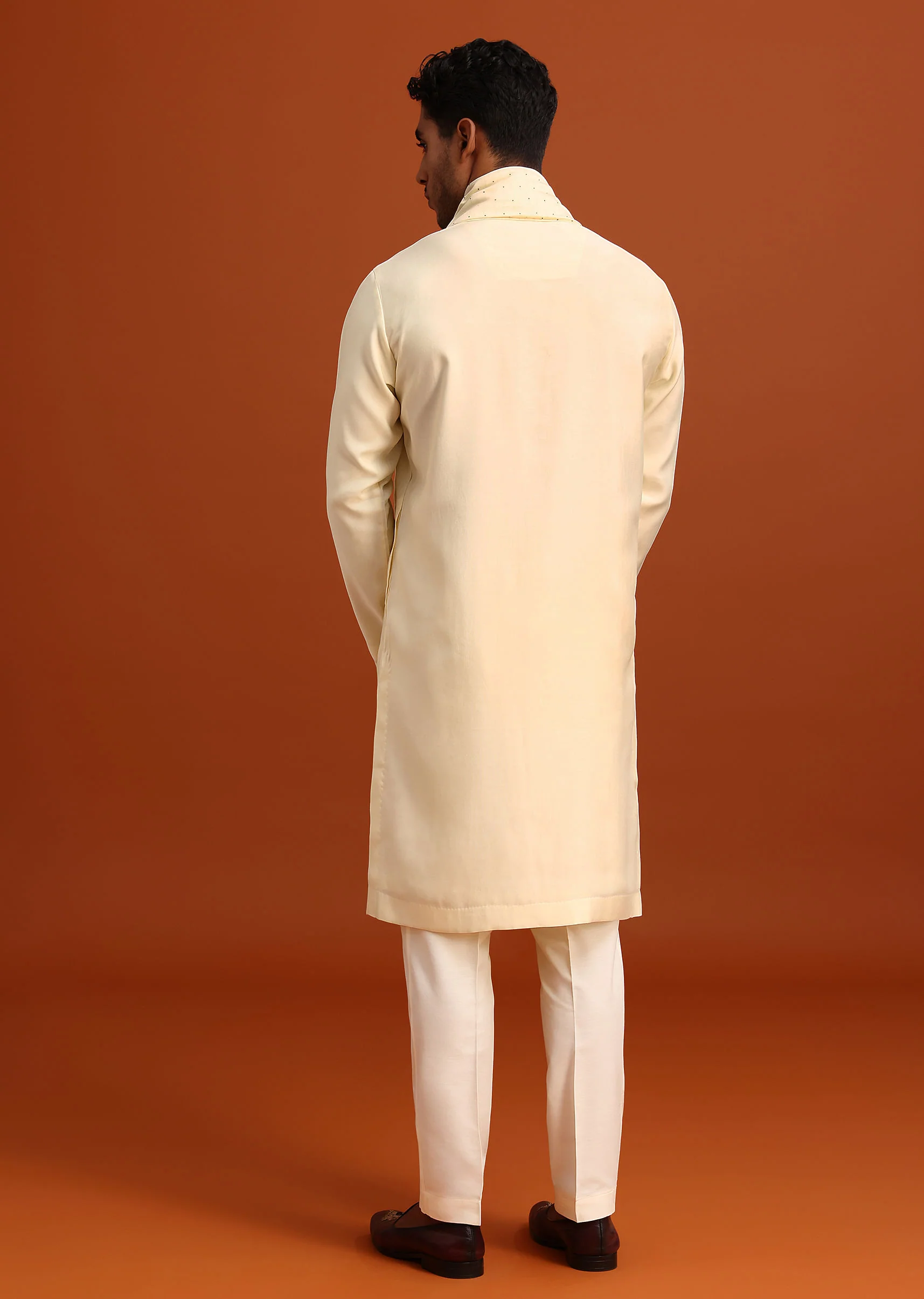 Ivory Plain Kurta Set With Hand Work Dupatta - Image 5