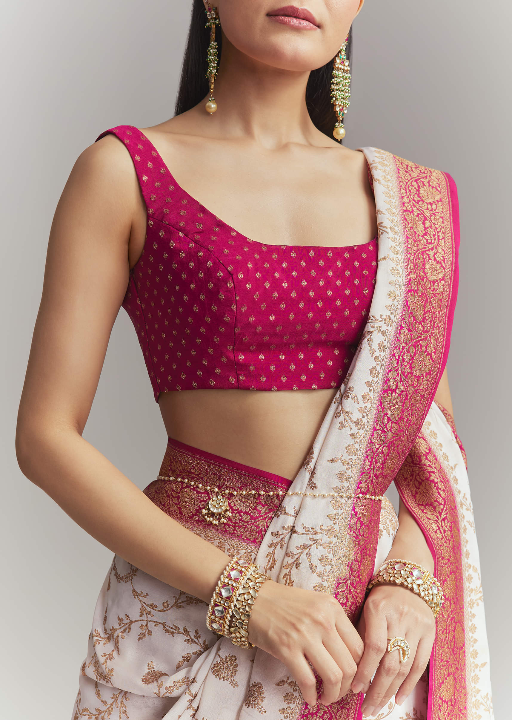 Ivory Silk Woven Saree With Rani Pink Contrast Work - Image 2