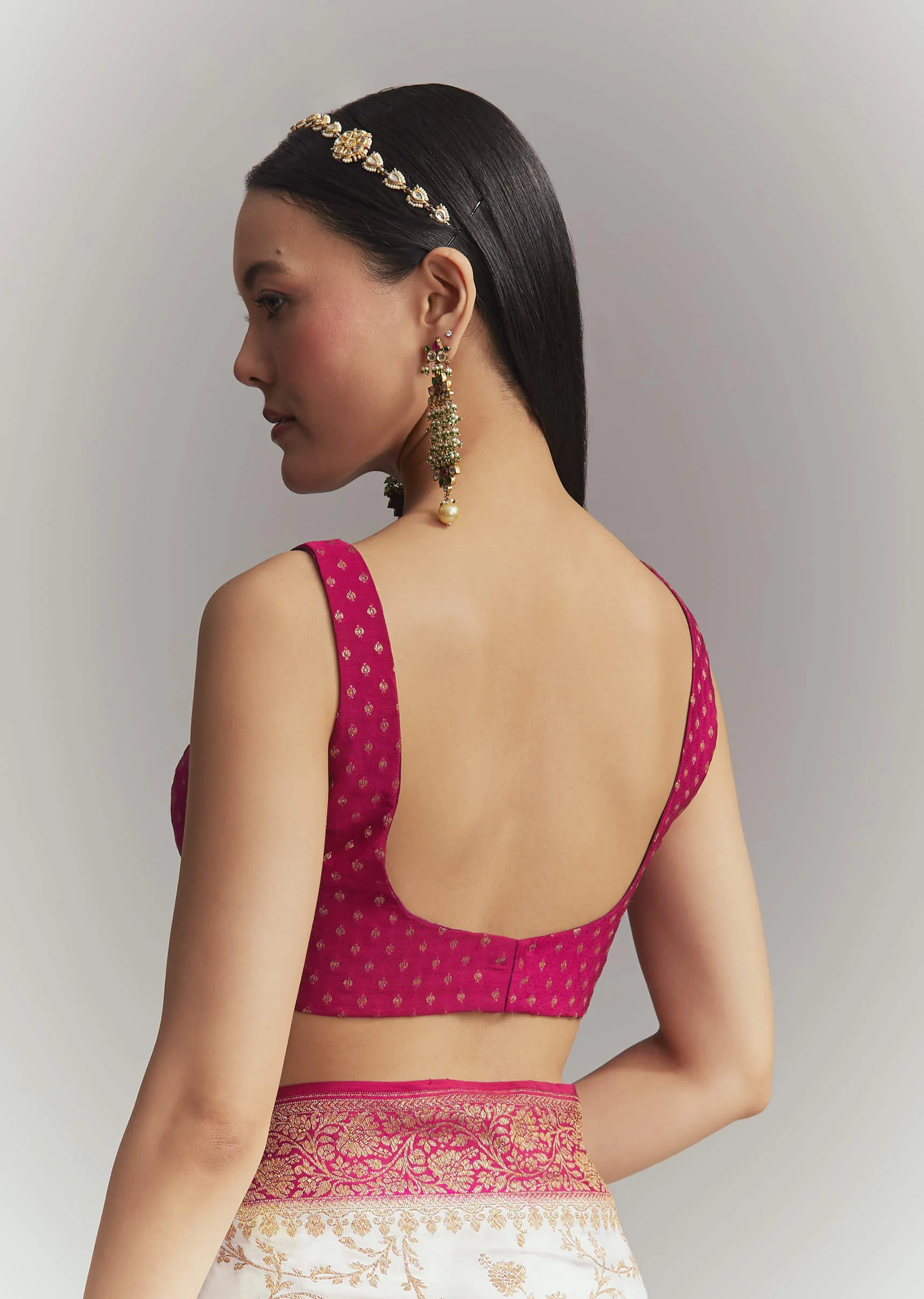 Ivory Silk Woven Saree With Rani Pink Contrast Work - Image 8