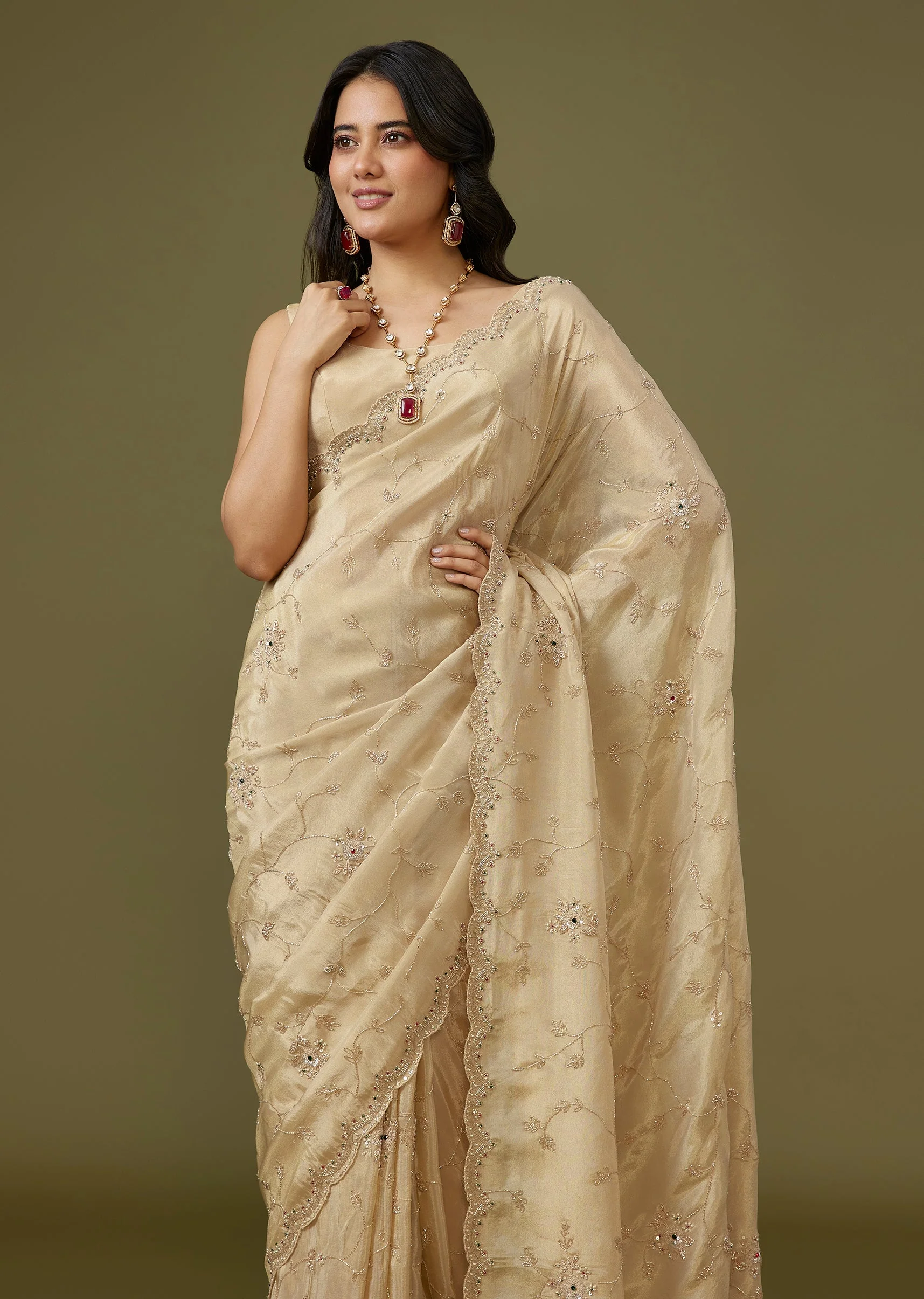 Ivory Tissue Saree With Floral Scallop Border - Image 5