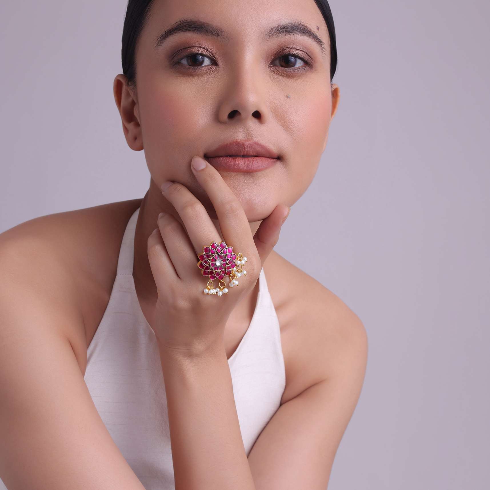 Jadau Kundan Ring With Ruby Onyx Stones And Pearls - Image 2